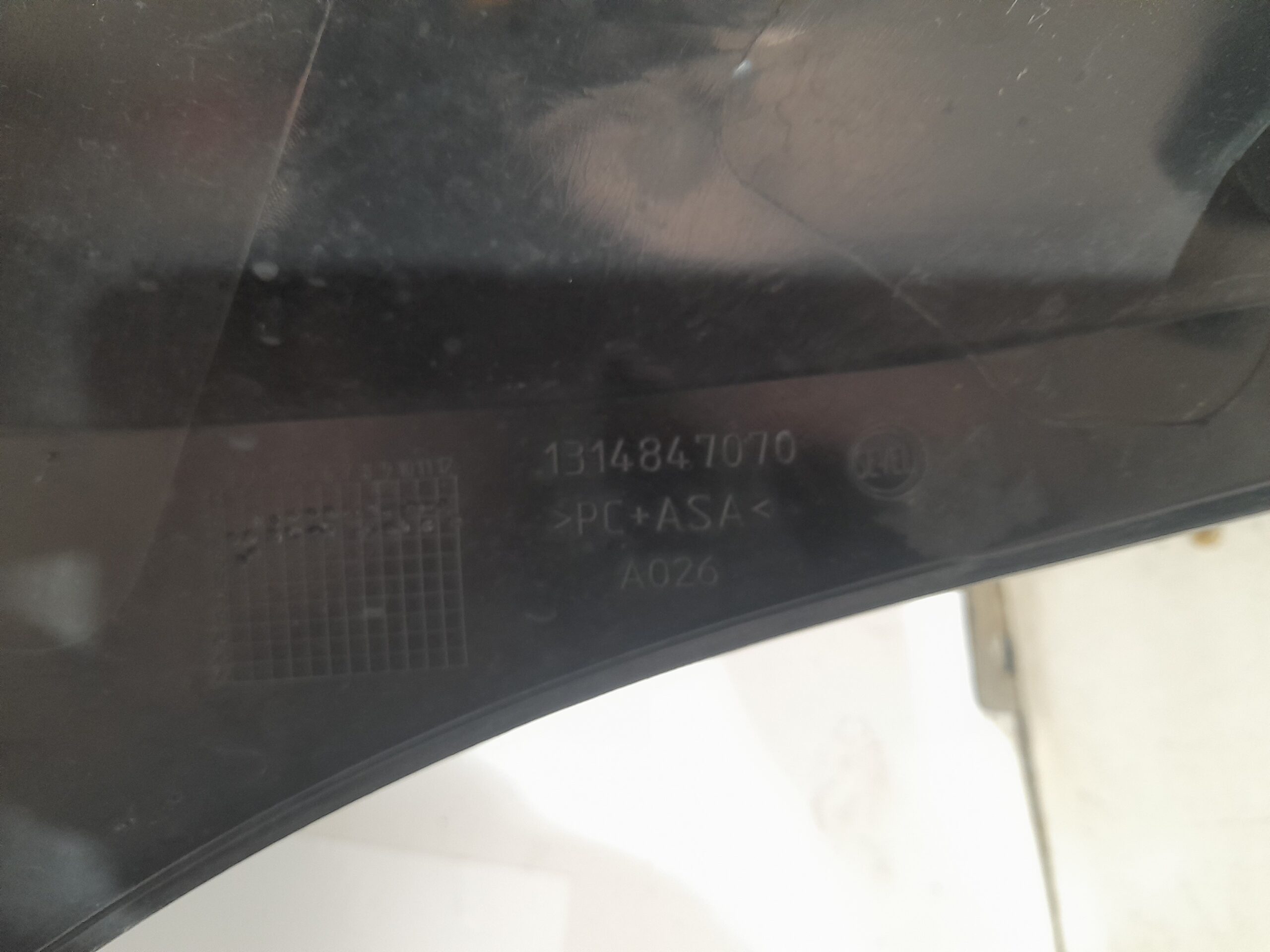 rejilla_delantera_1314847070_peugeot_boxer_kasten_hochraum_rs3000_330_333_335_2_2_hdi_fap_cat