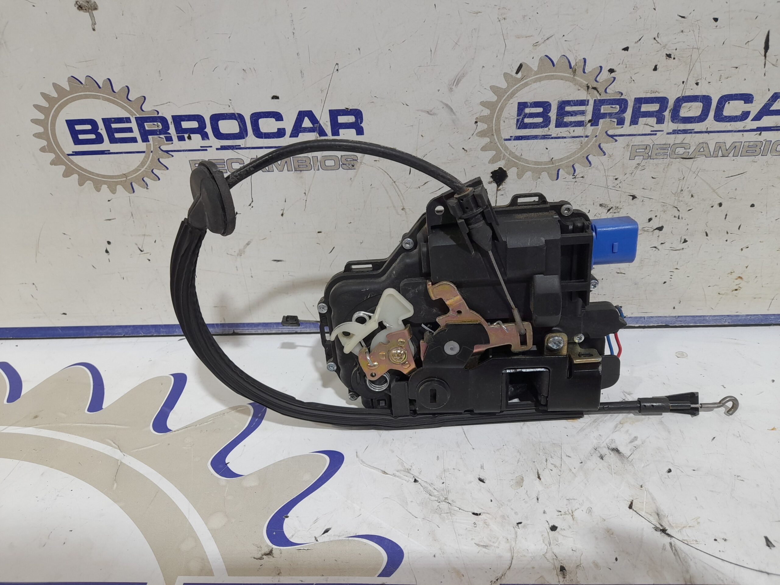 cerradura_puerta_trasera_izquierda_3b4839015an_volkswagen_polo_9n3_1_4_tdi