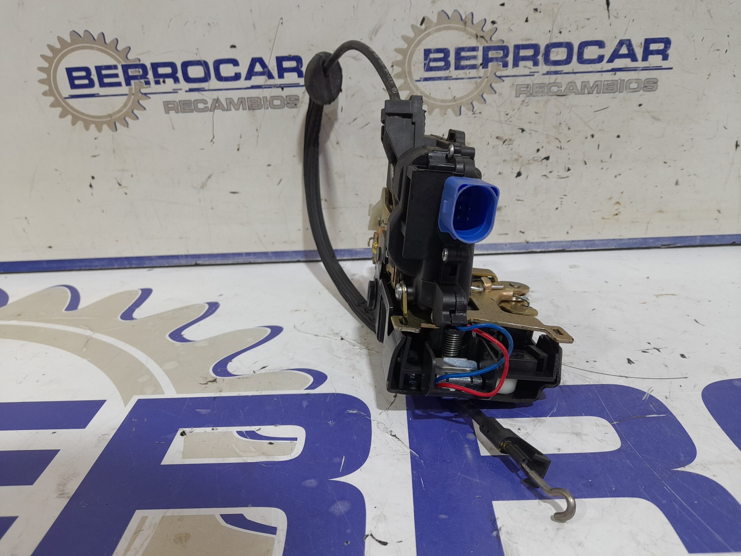 cerradura_puerta_trasera_izquierda_3b4839015an_volkswagen_polo_9n3_1_4_tdi