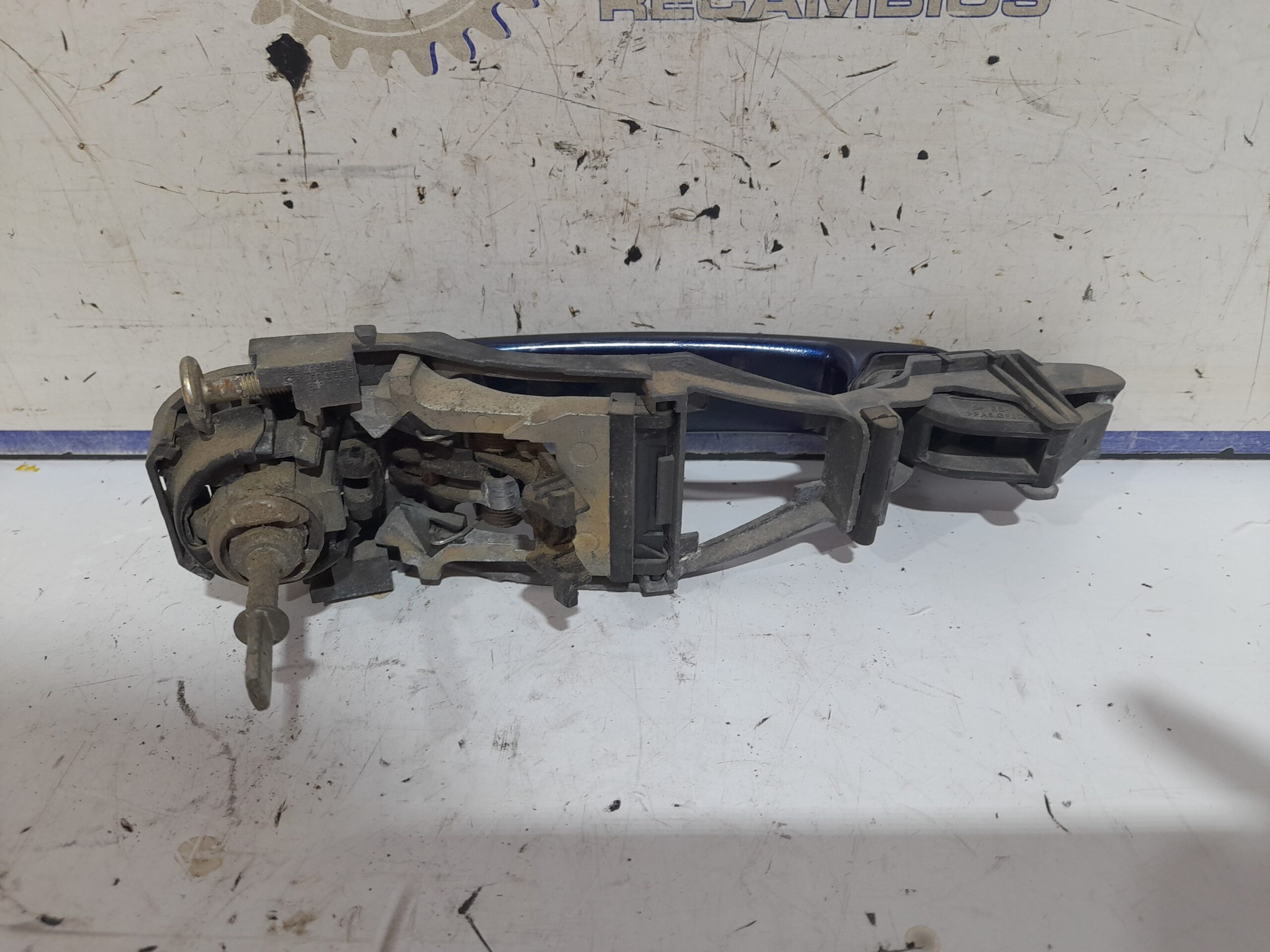 maneta_exterior_delantera_izquierda_3b0837207_volkswagen_polo_9n3_1_4_tdi