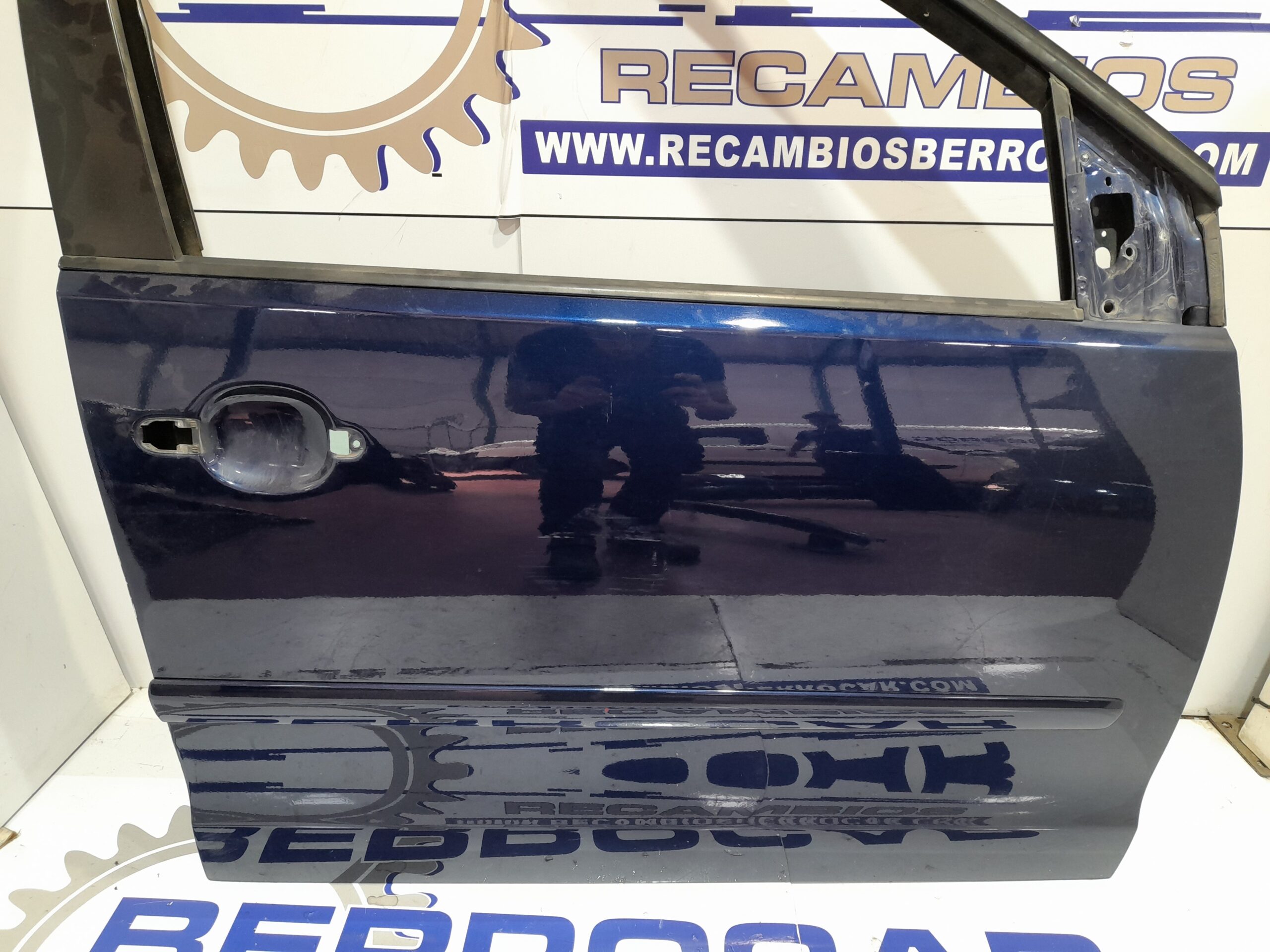 puerta_delantera_derecha_6q3831056k_volkswagen_polo_9n3_1_4_tdi