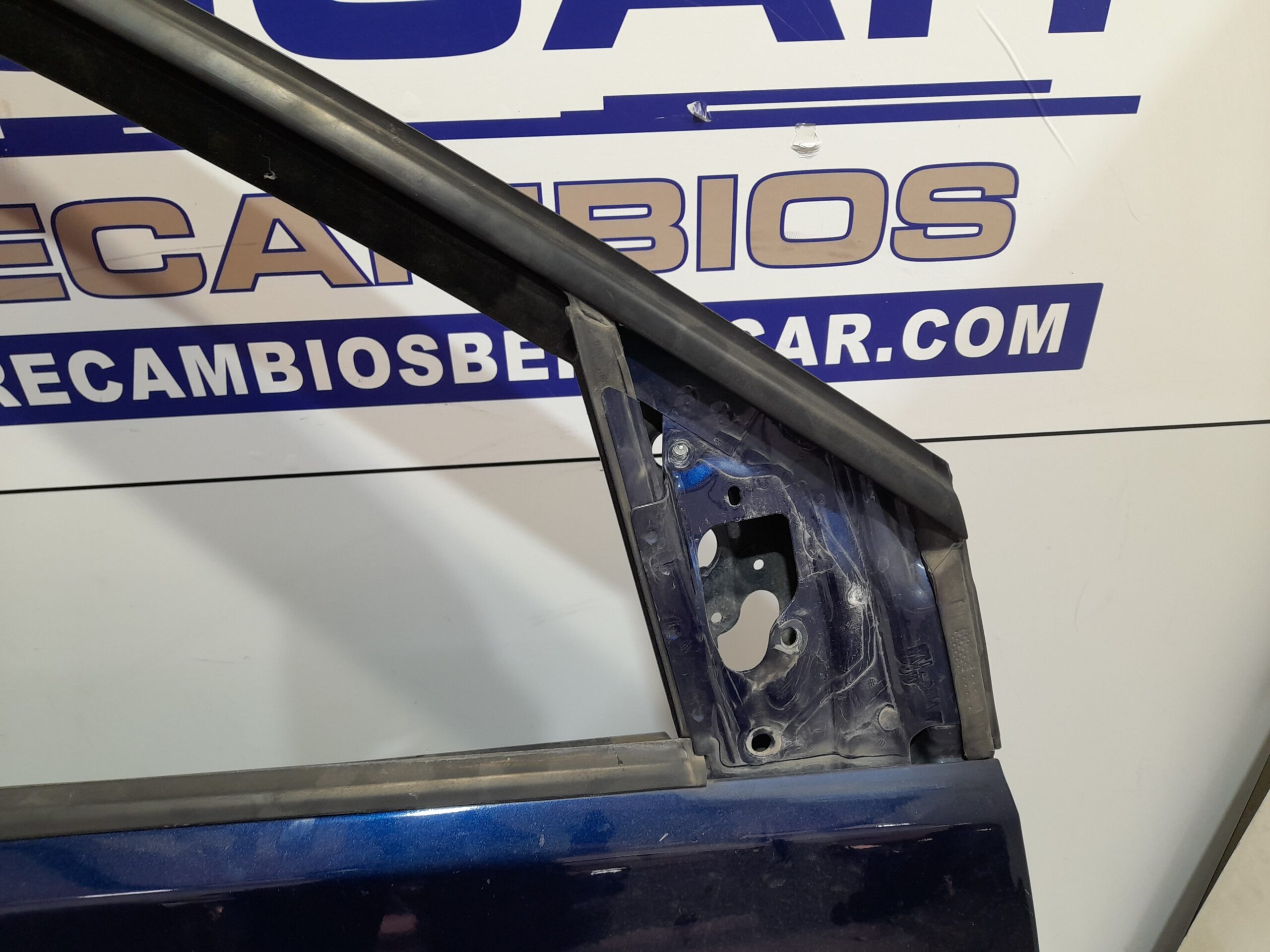 puerta_delantera_derecha_6q3831056k_volkswagen_polo_9n3_1_4_tdi