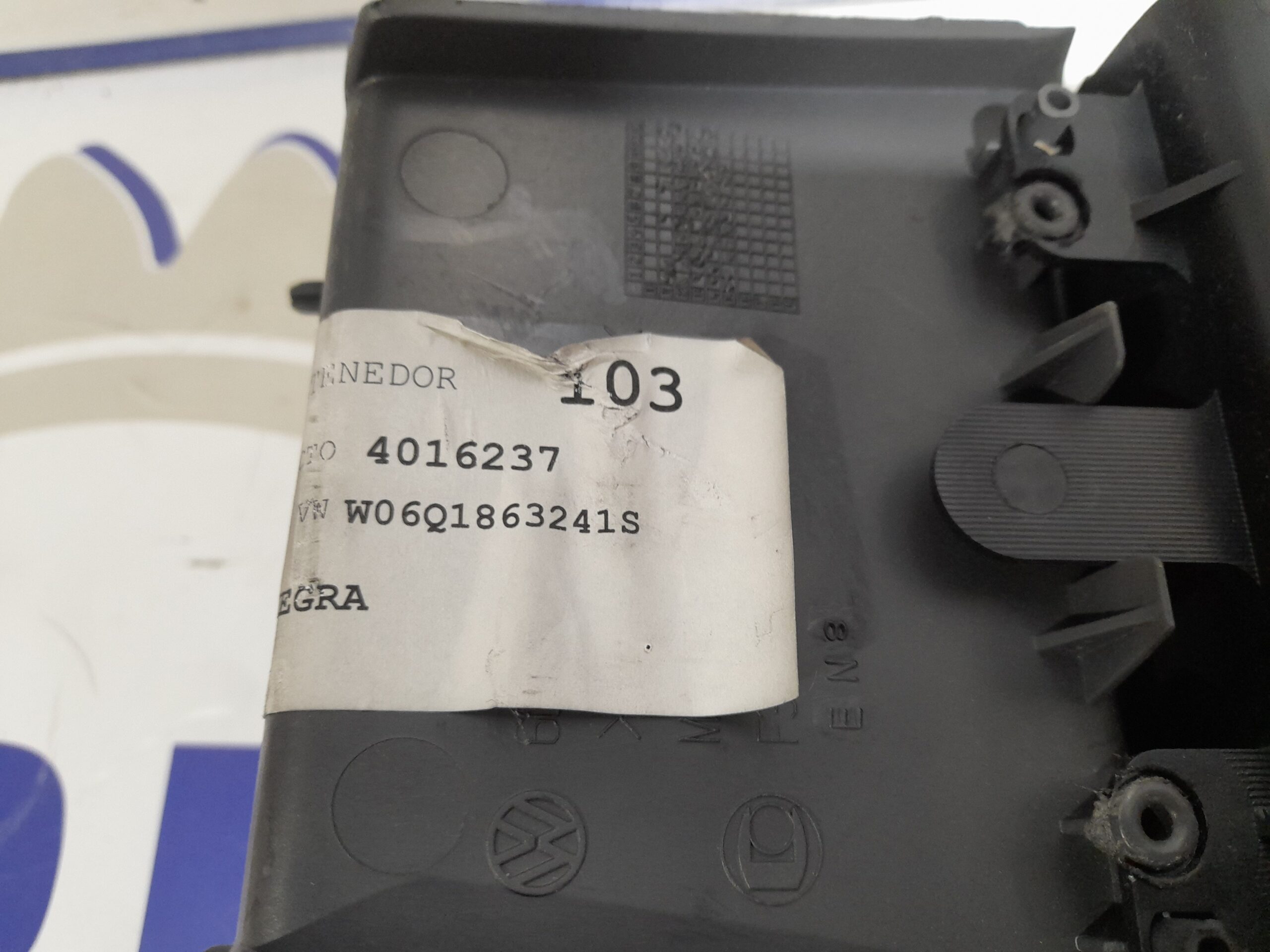 consola_central_6q1863241_volkswagen_polo_9n3_1_4_tdi