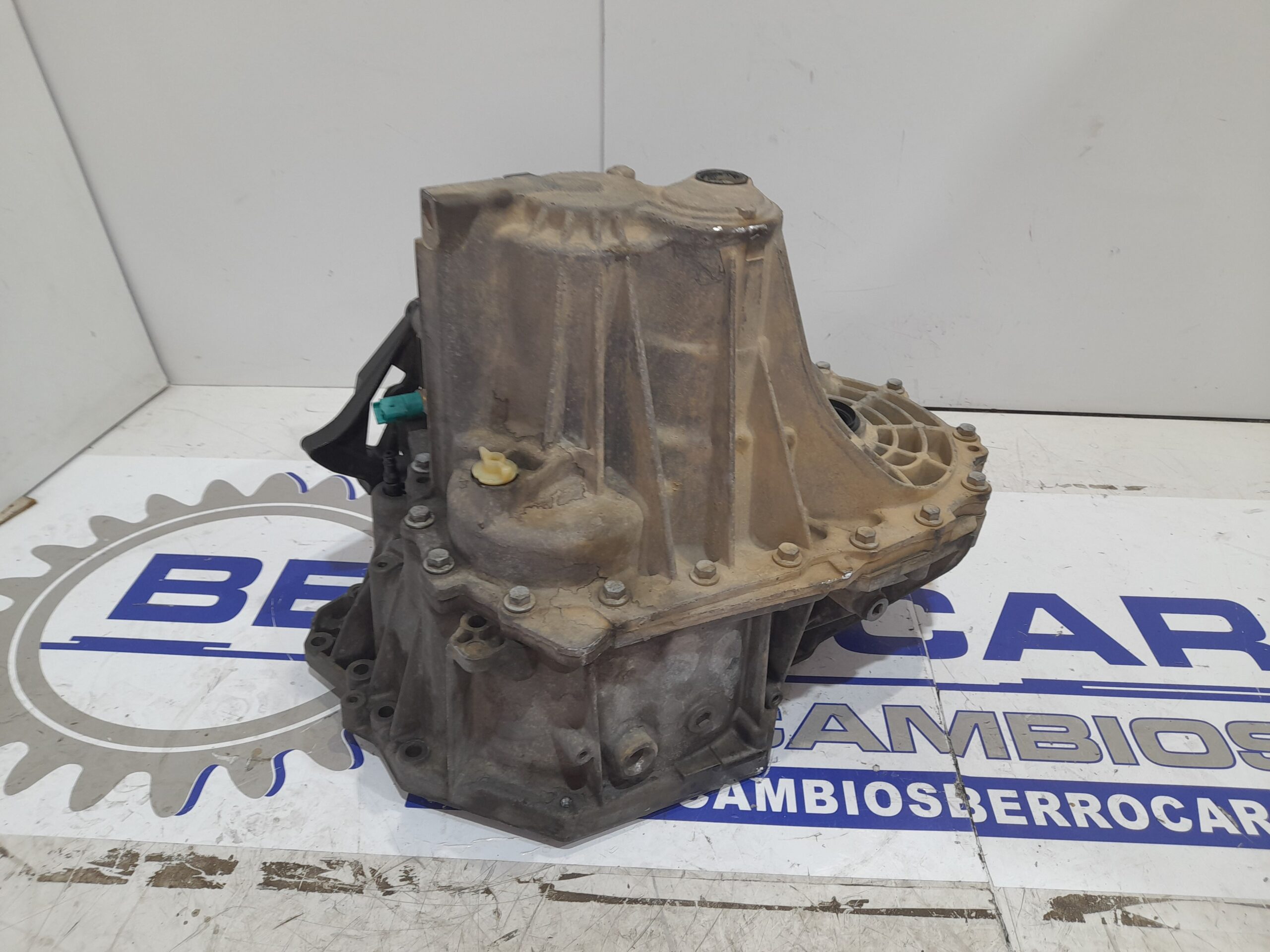 caja_cambios_320104219r_renault_megane_iii_sport_tourer_1_6_dci_diesel_fap
