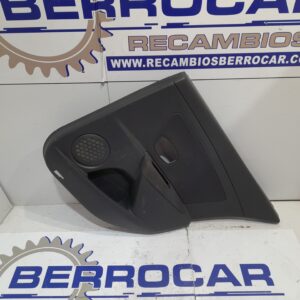 guarnecido_puerta_trasera_derecha_156049081_renault_megane_iii_sport_tourer_1_6_dci_diesel_fap