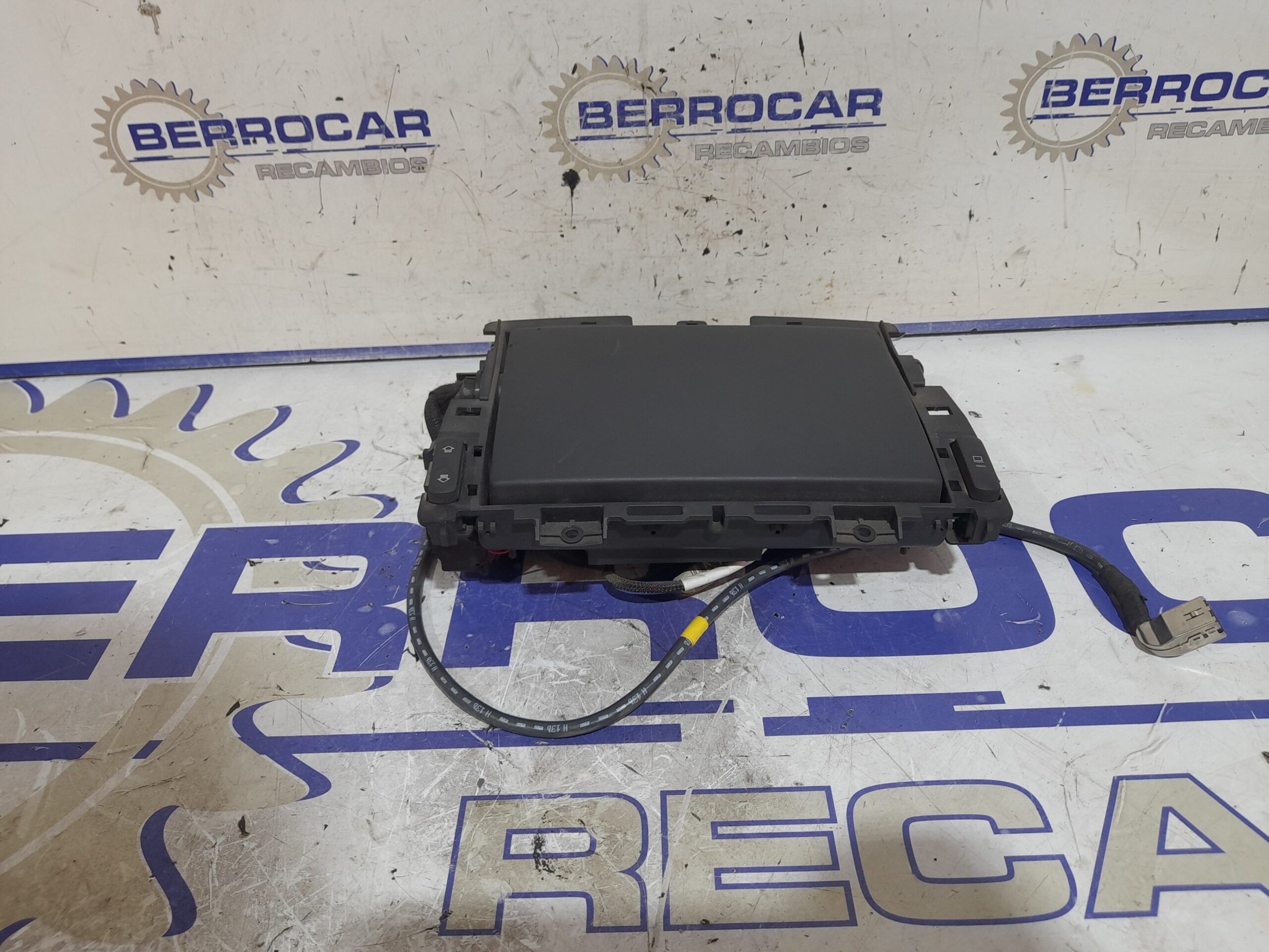 pantalla_multifuncion_96657333zd_peugeot_5008_2_0_blue_hdi_fap