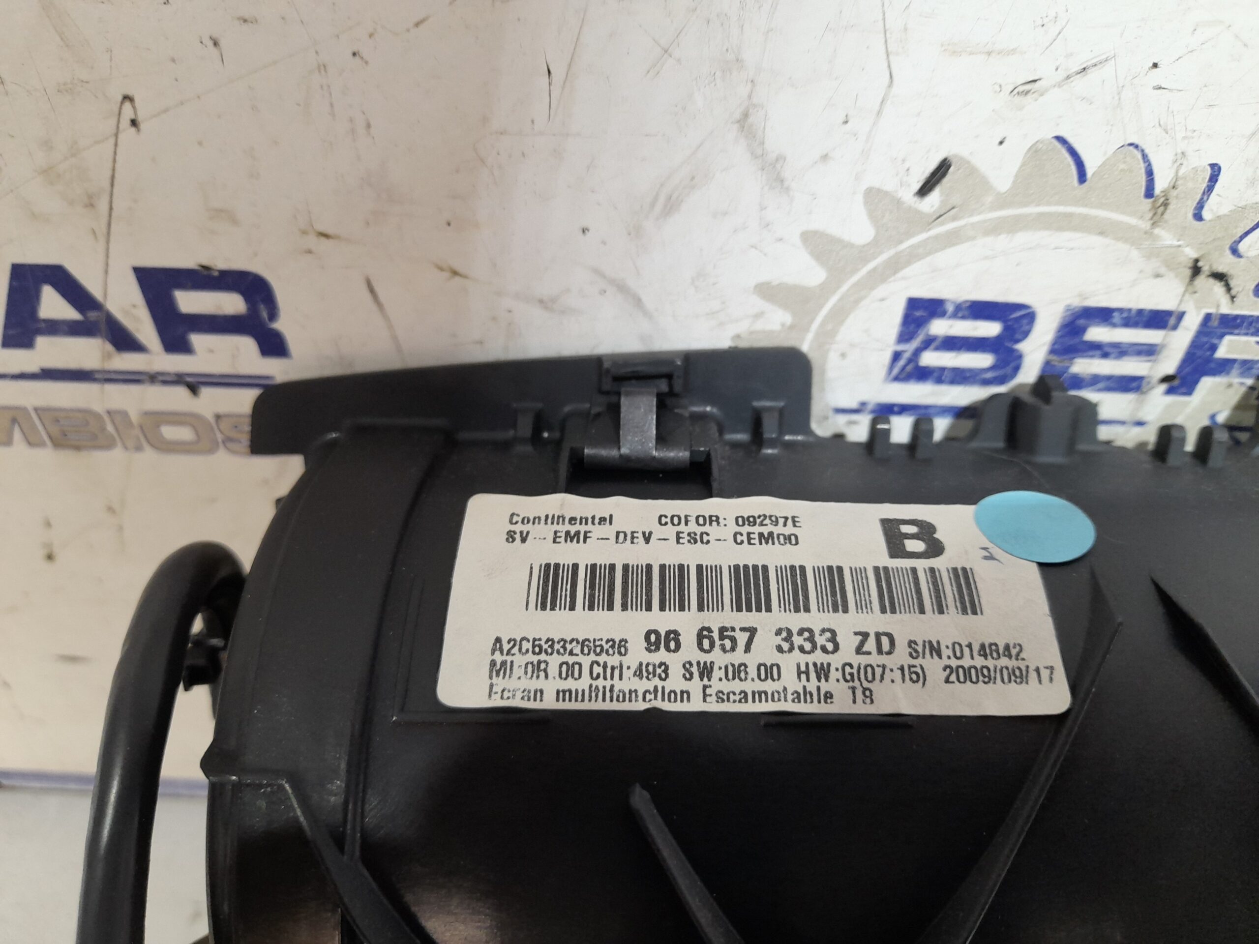 pantalla_multifuncion_96657333zd_peugeot_5008_2_0_blue_hdi_fap