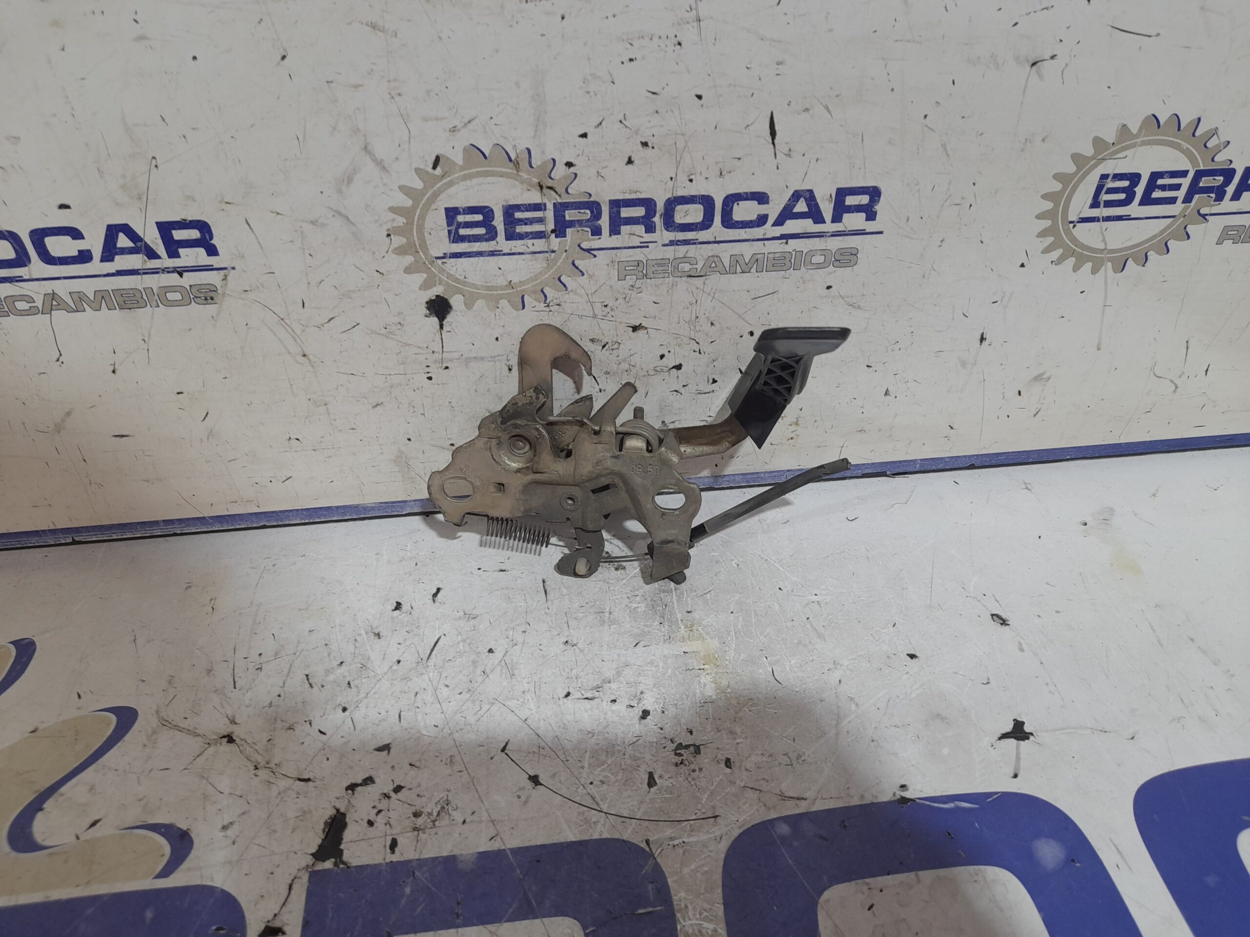 cerradura_capo_9671596180_peugeot_5008_2_0_blue_hdi_fap