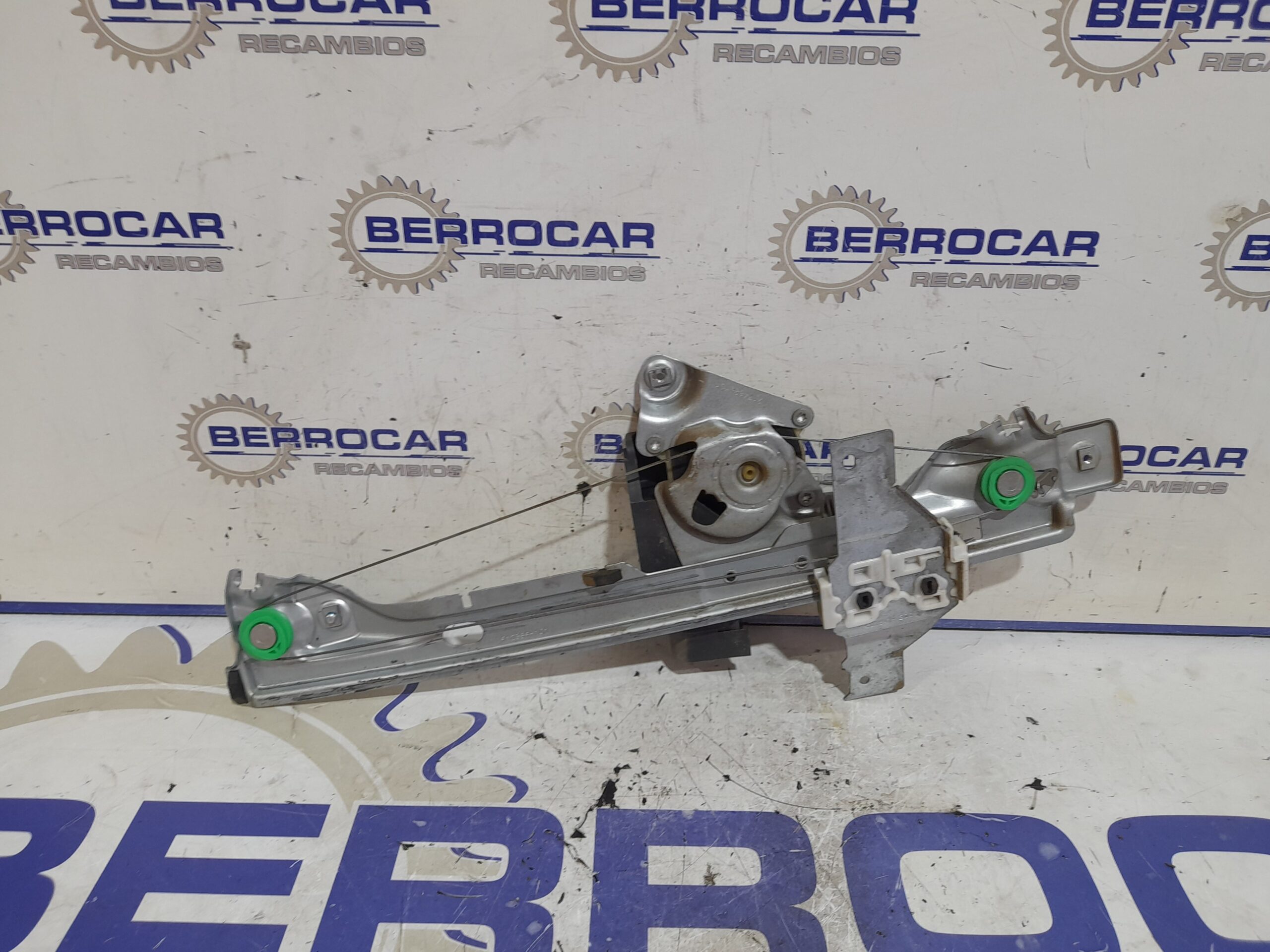 elevalunas_trasero_derecho_9683670680_peugeot_5008_2_0_blue_hdi_fap