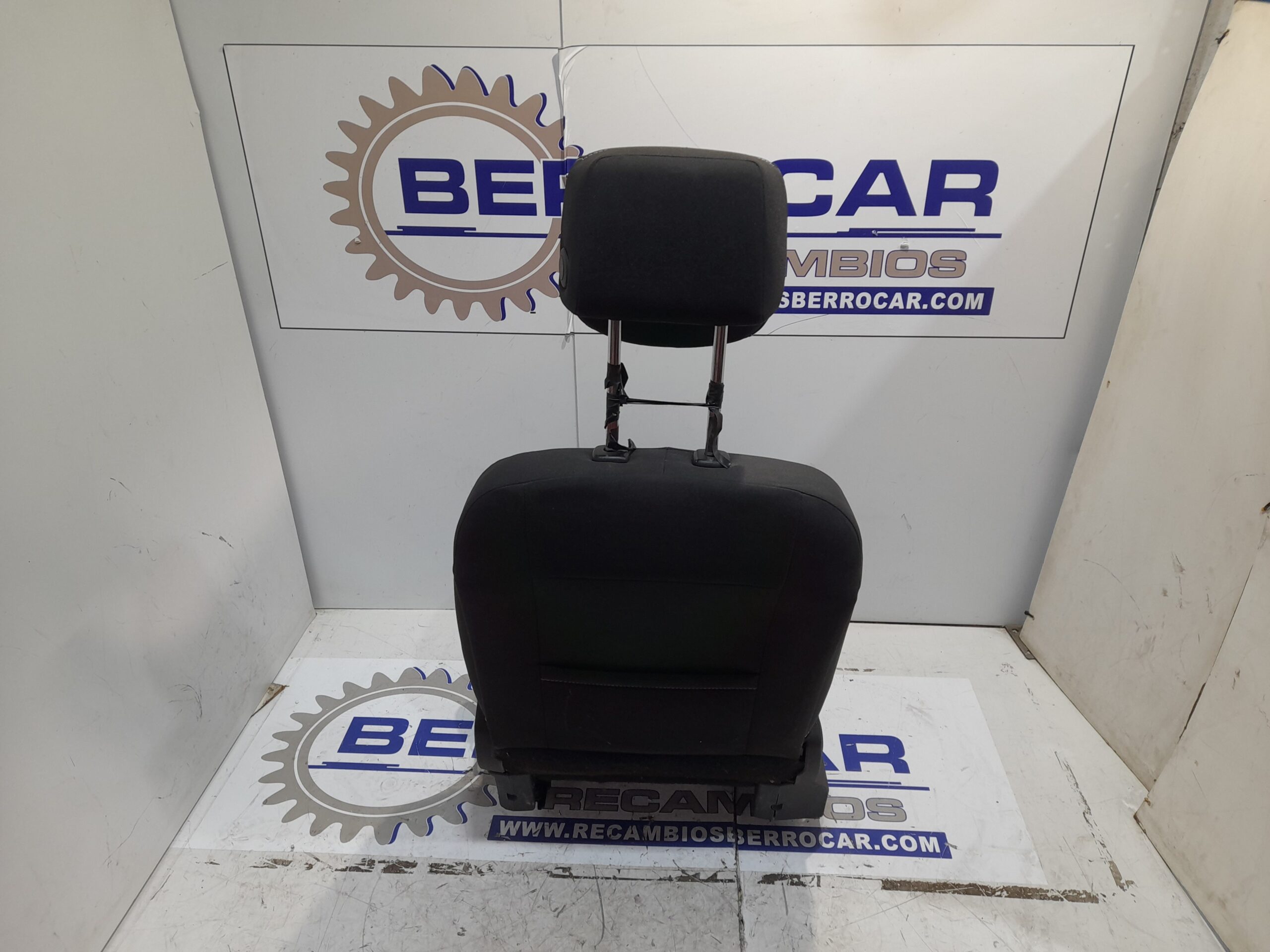 asiento_delantero_derecho_876610003r_renault_megane_iii_sport_tourer_1_6_dci_diesel_fap