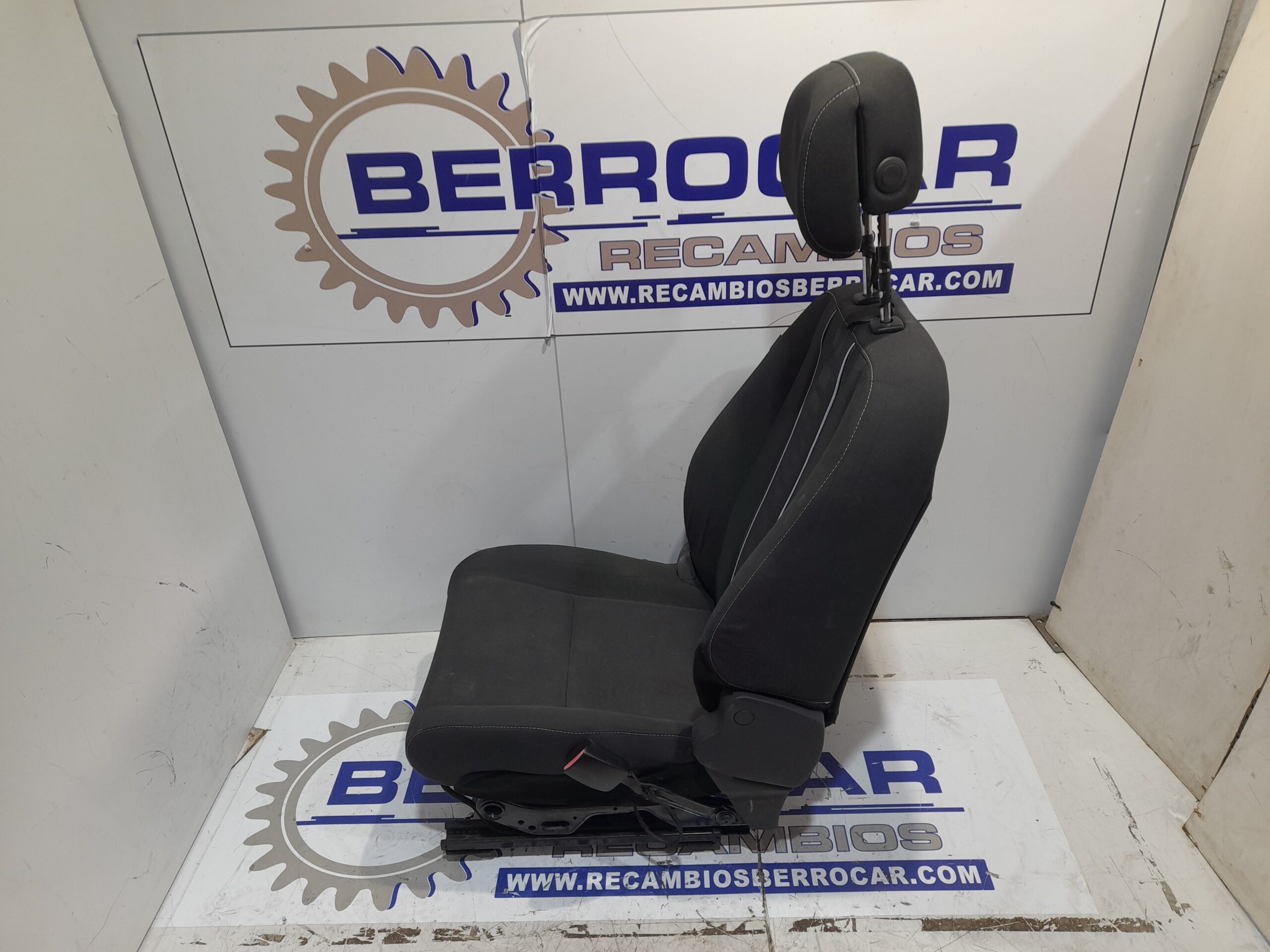 asiento_delantero_derecho_876610003r_renault_megane_iii_sport_tourer_1_6_dci_diesel_fap