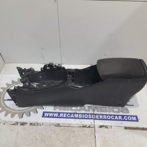 apoyabrazos_central_969304ea0a_nissan_qashqai_j11