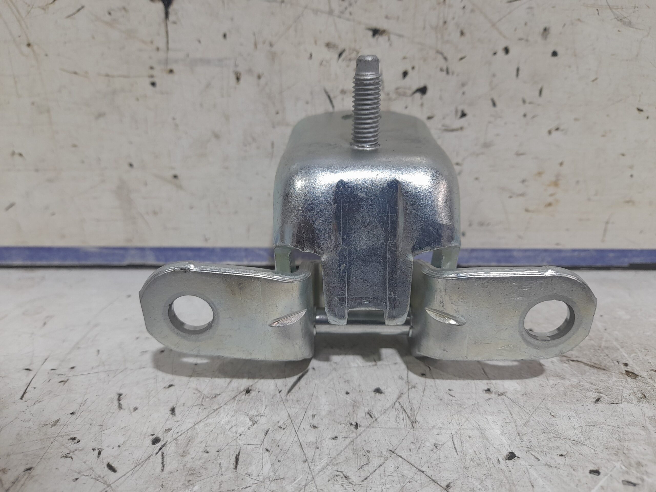 bisagras_8a6aa26800af_ford_fiesta_ccn