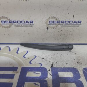 brazo_limpia_trasero_8a6117406aa_ford_fiesta_ccn_1_5_tdci_cat