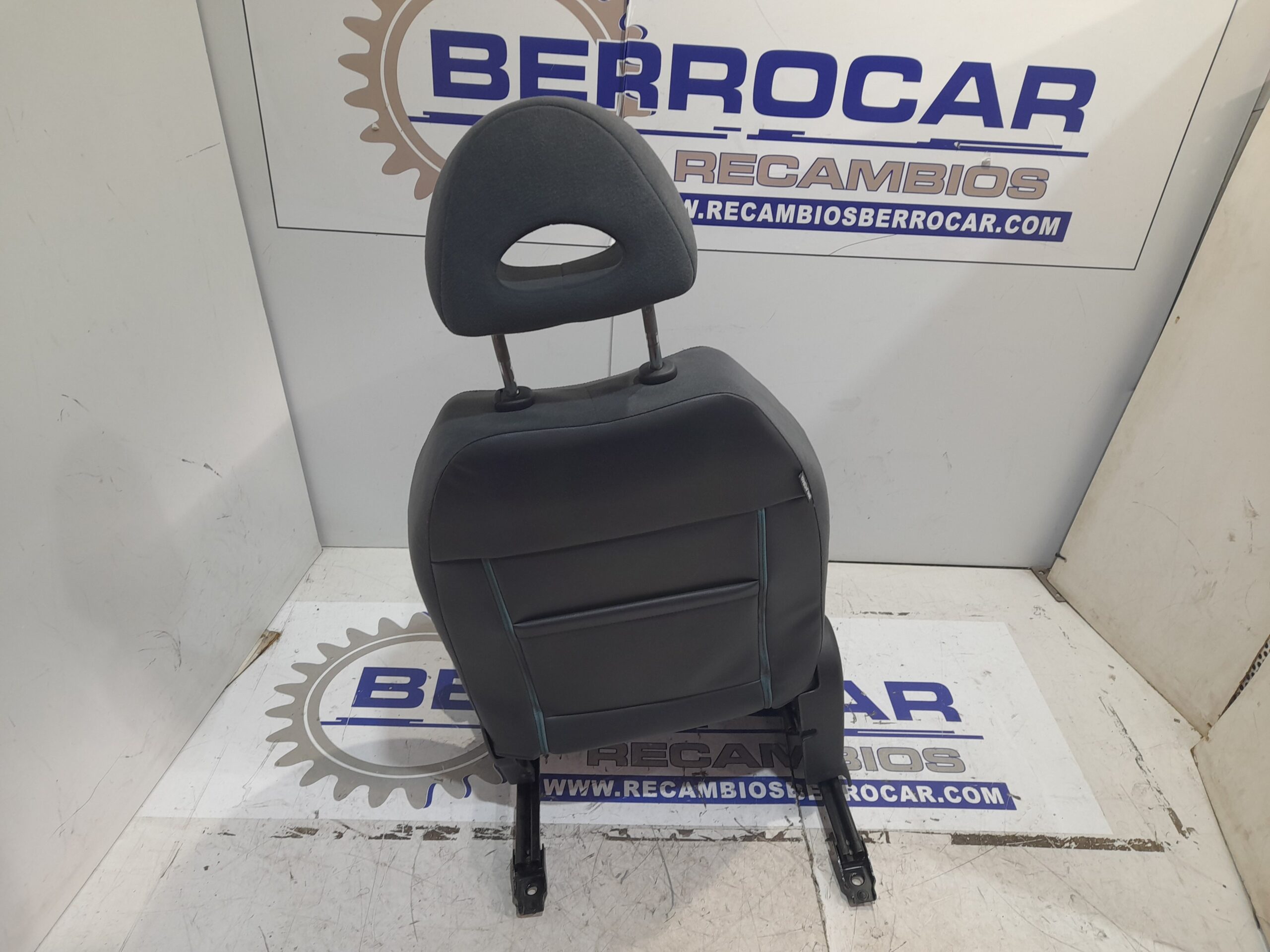 asiento_delantero_derecho_asiento_delantero_derecho_nissan_micra_2002_2011_nissan_micra_k12e