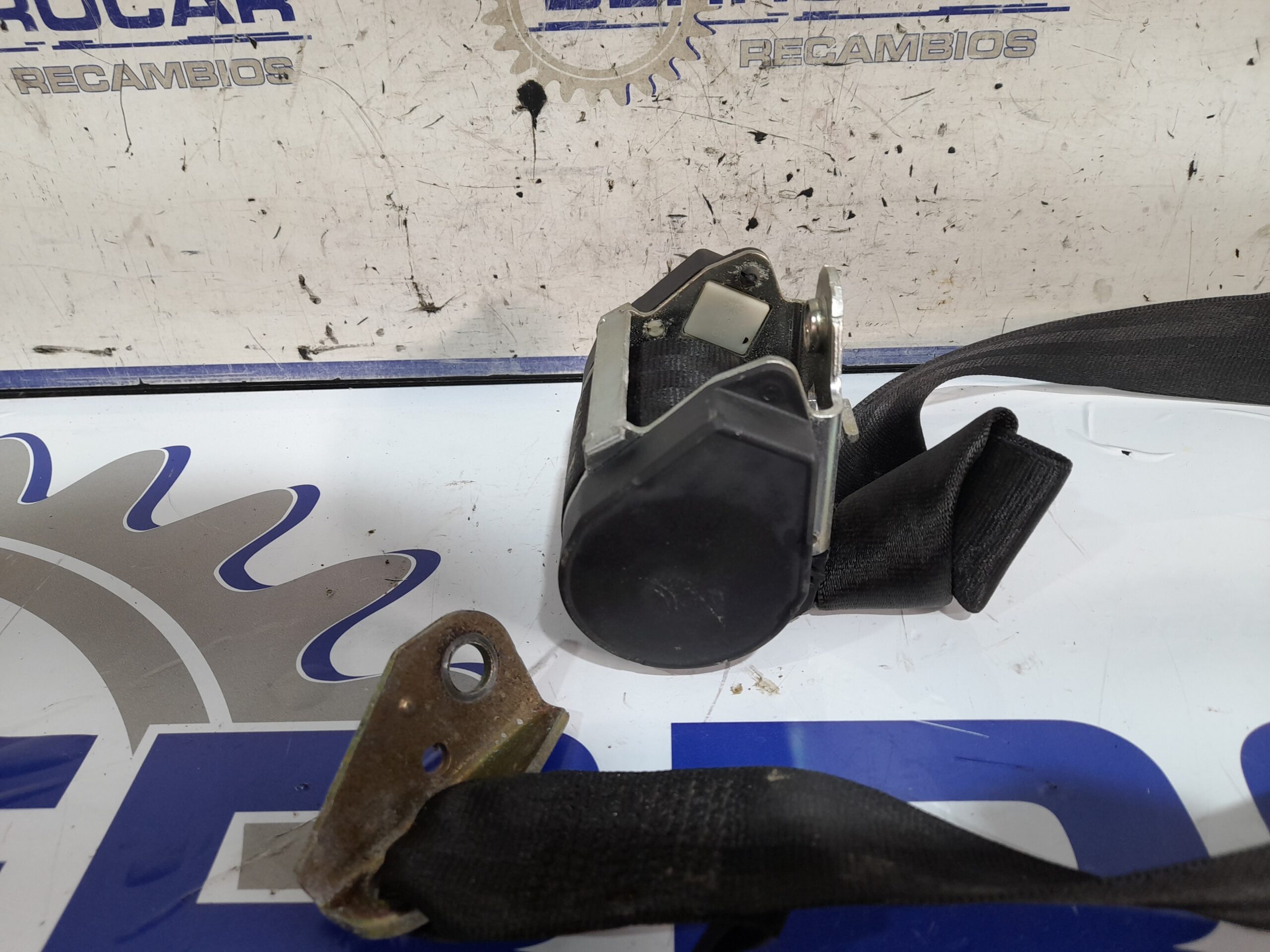 cinturon_seguridad_trasero_izquierdo_6061675_seat_leon_1p1_1_9_tdi