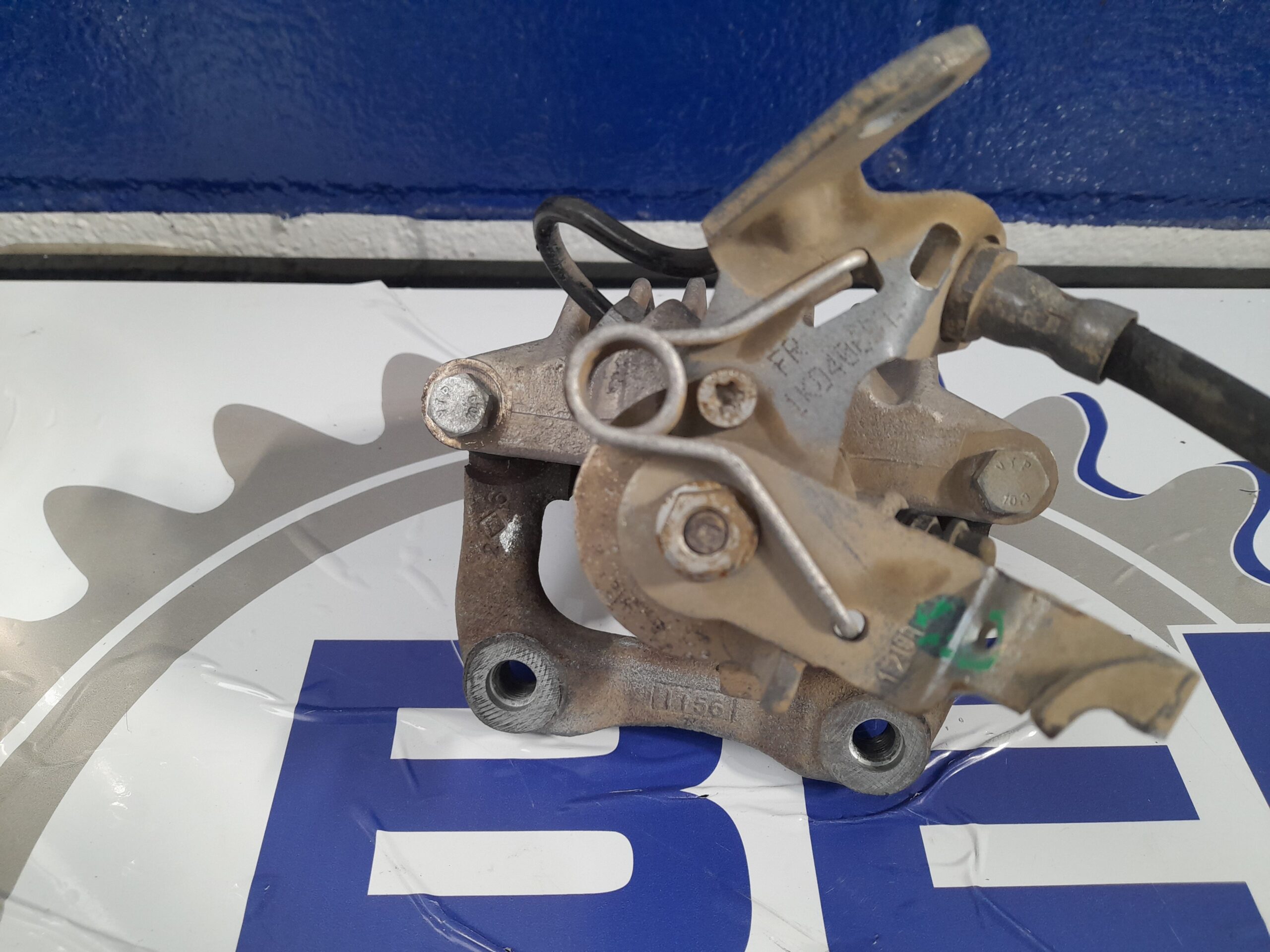 pinza_de_freno_trasera_izquierda_1k0406bt_seat_leon_1p1_1_9_tdi