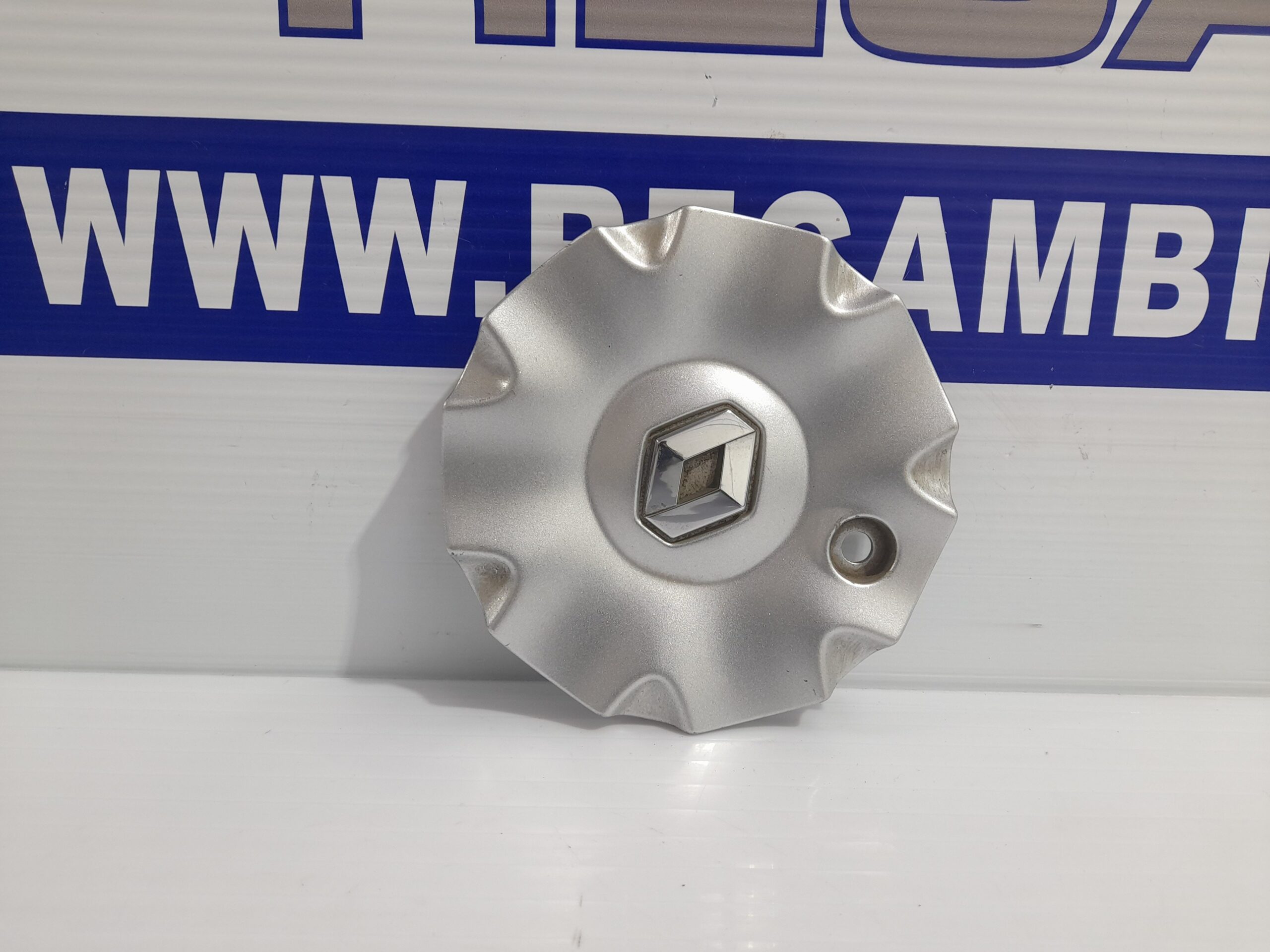 tapacubos_8200048120_por_unidad_renault_megane_i_fase_2_classic_la_1_8