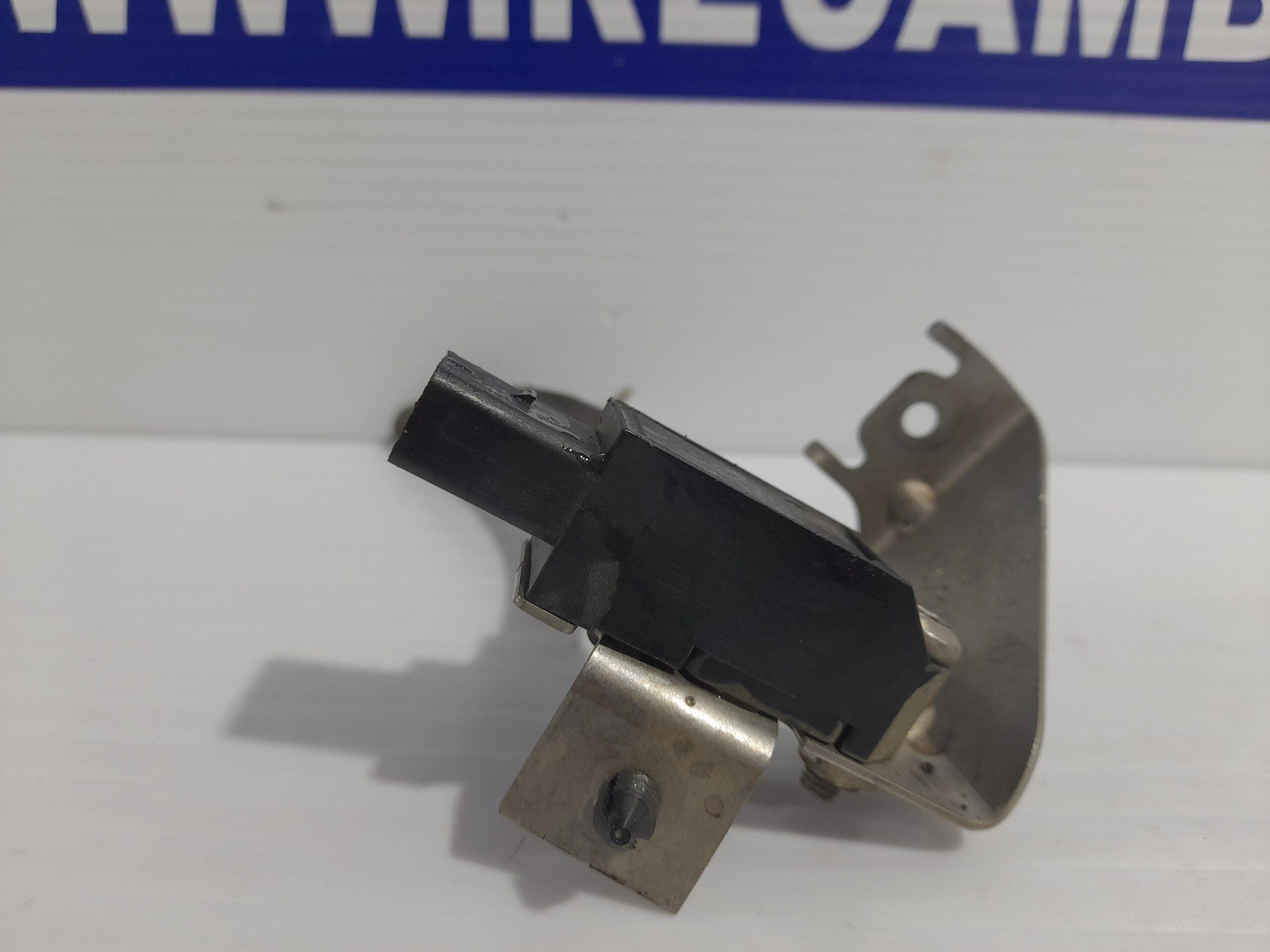 sensor_presion_gx735l200aa_jaguar_xe_2_0_diesel_cat