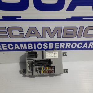 caja_reles_fusibles_00519383540_fiat_doblo_cargo_1_3_16v_jtd_cat