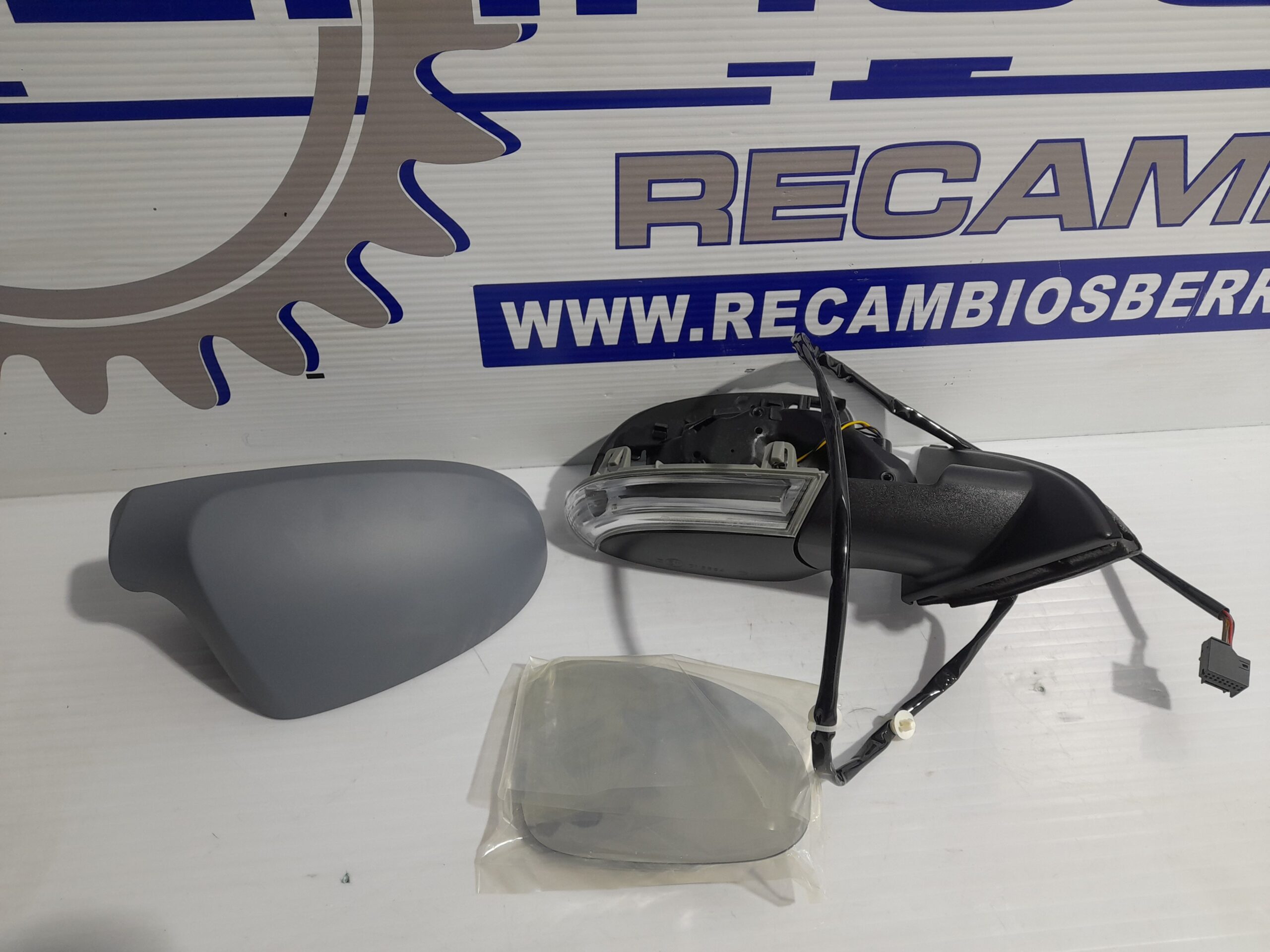 retrovisor_derecho_vm399ehr_volkswagen_passat_lim_362_1_6_tdi_dpf