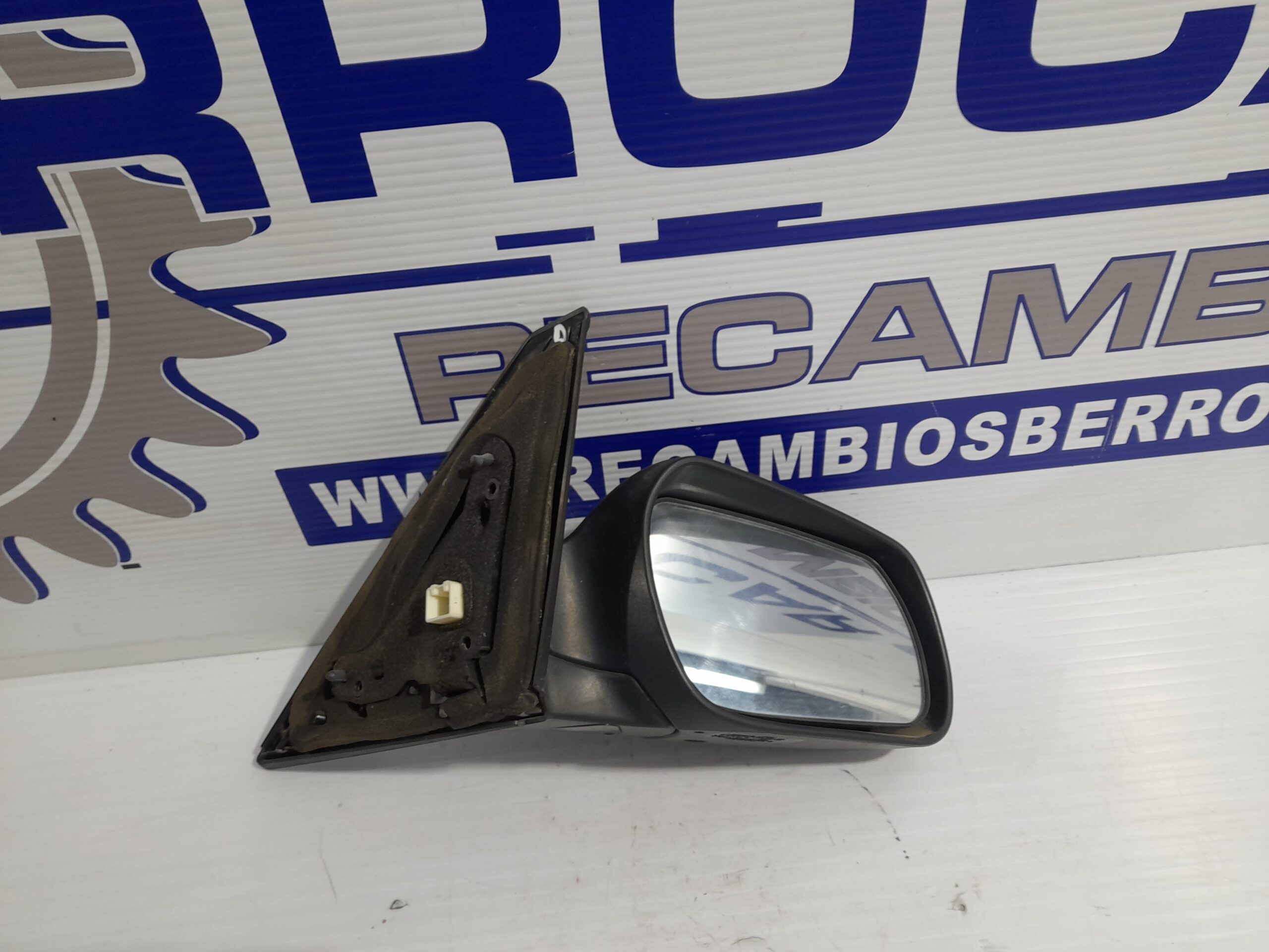 retrovisor_derecho_012220_mazda_3_berlina_bk_1_6_cd_diesel_cat