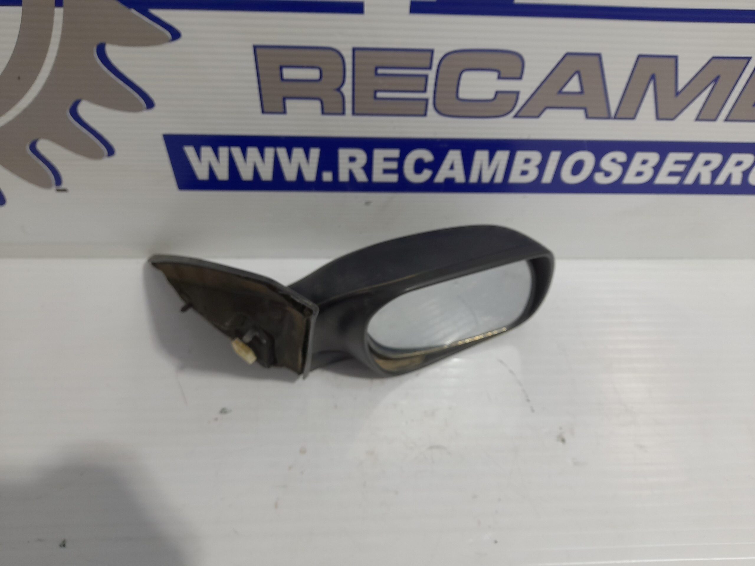 retrovisor_derecho_012220_mazda_3_berlina_bk_1_6_cd_diesel_cat