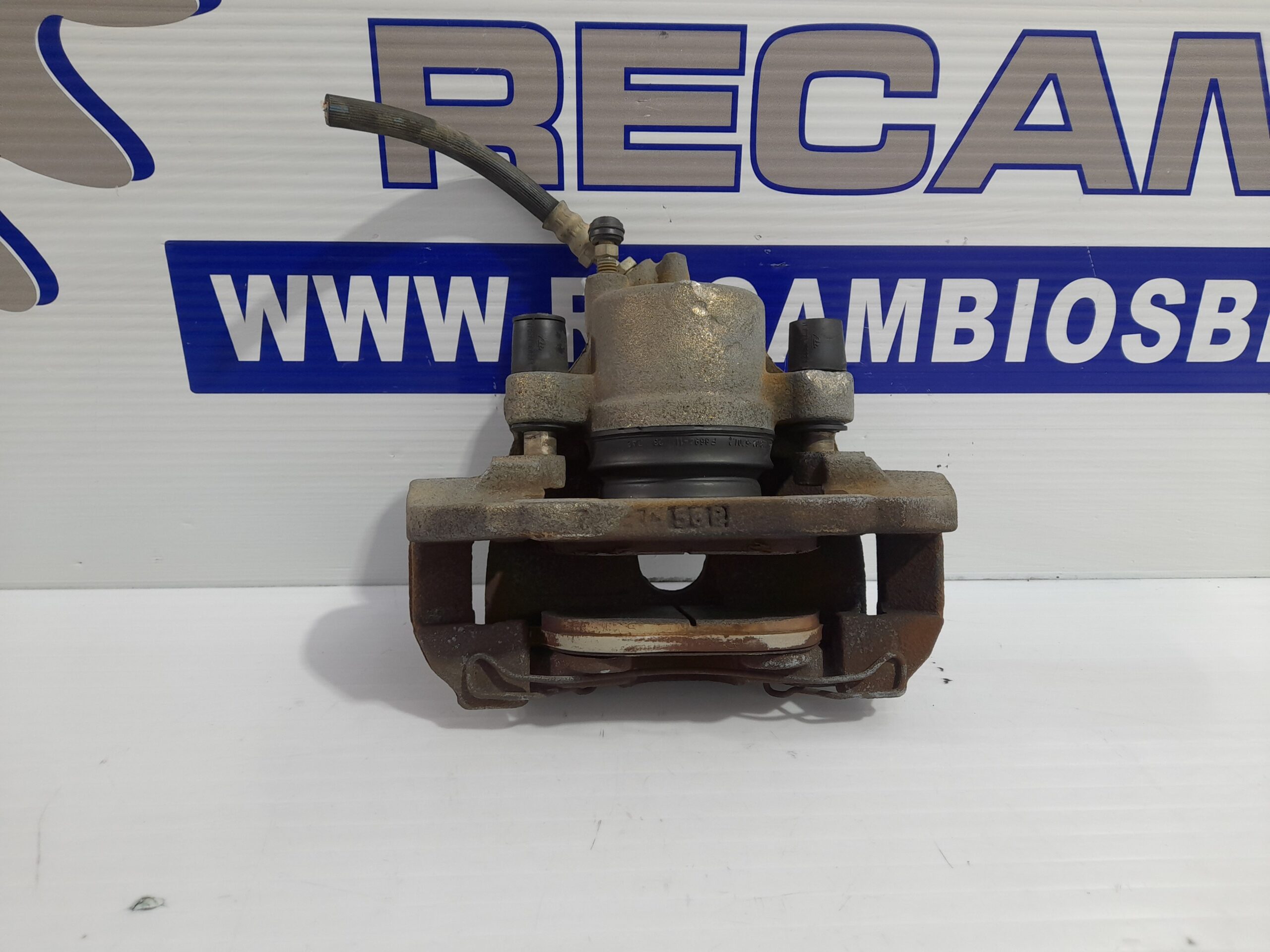 pinza_de_freno_delantera_izquierda_bpyk3371xc_mazda_3_berlina_bk_1_6_cd_diesel_cat