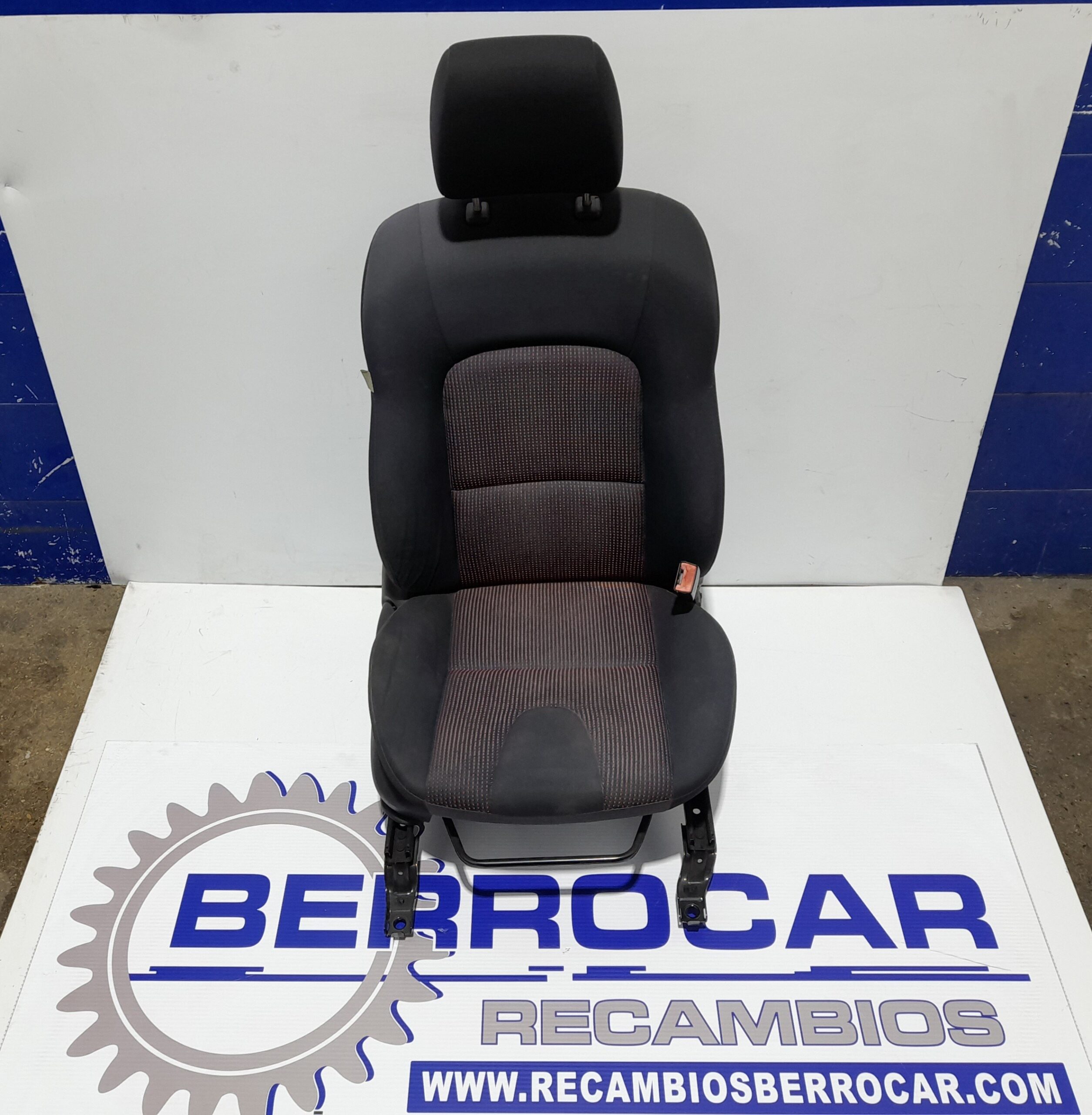 asiento_delantero_derecho_bbm488113_mazda_3_berlina_bk_1_6_cd_diesel_cat