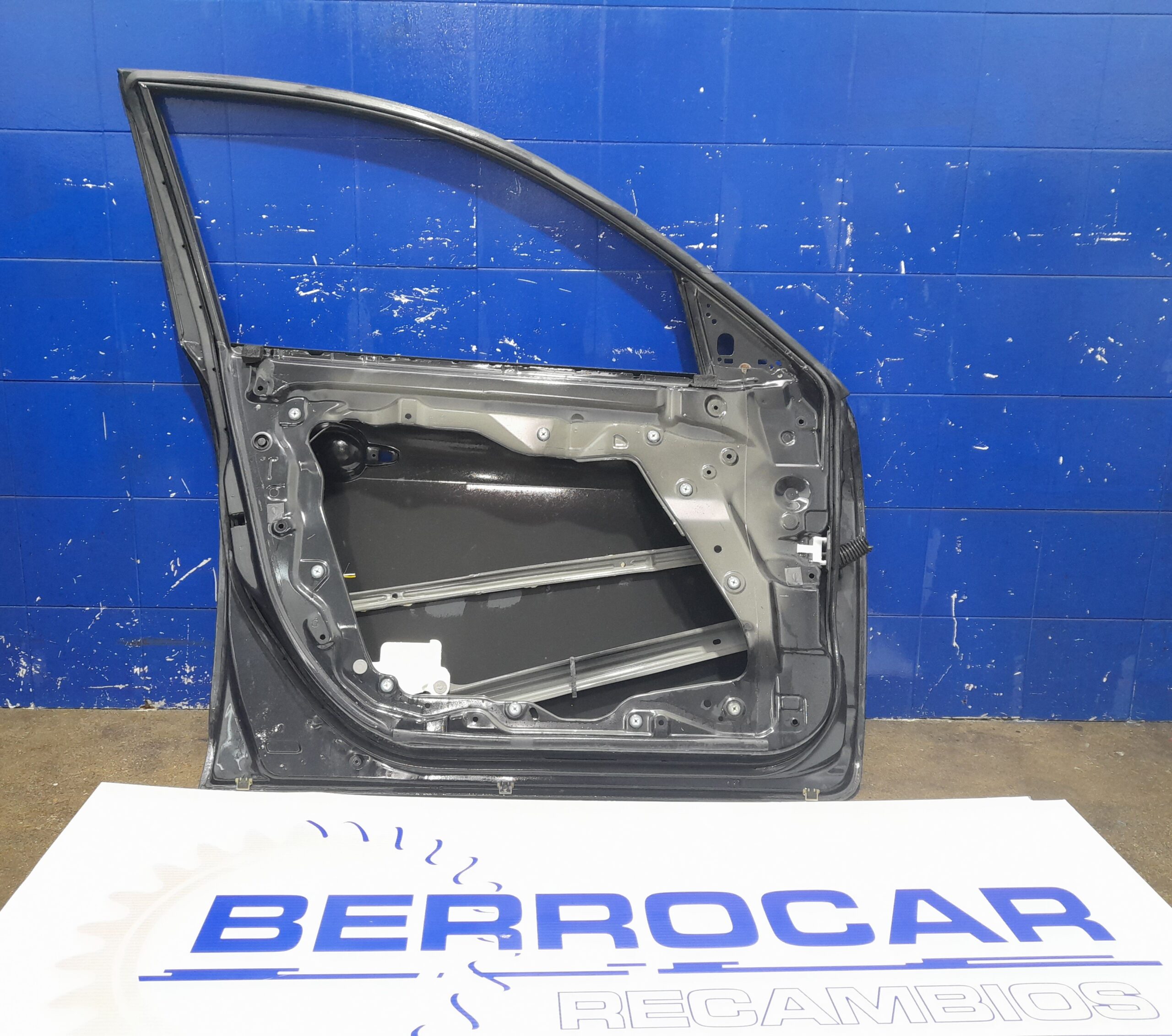 puerta_delantera_izquierda_bnyv5902xj_mazda_3_berlina_bk_1_6_cd_diesel_cat