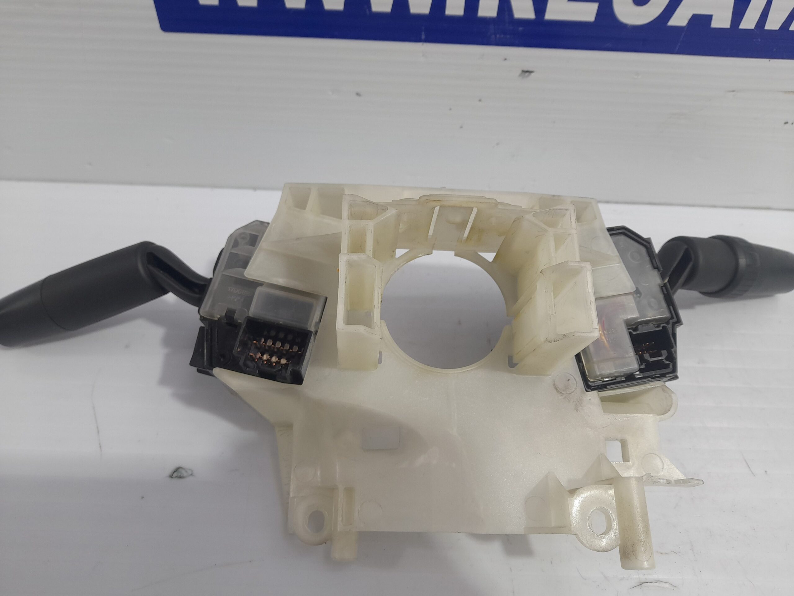 mando_multifuncion_bp6s66122_mazda_3_berlina_bk_1_6_cd_diesel_cat