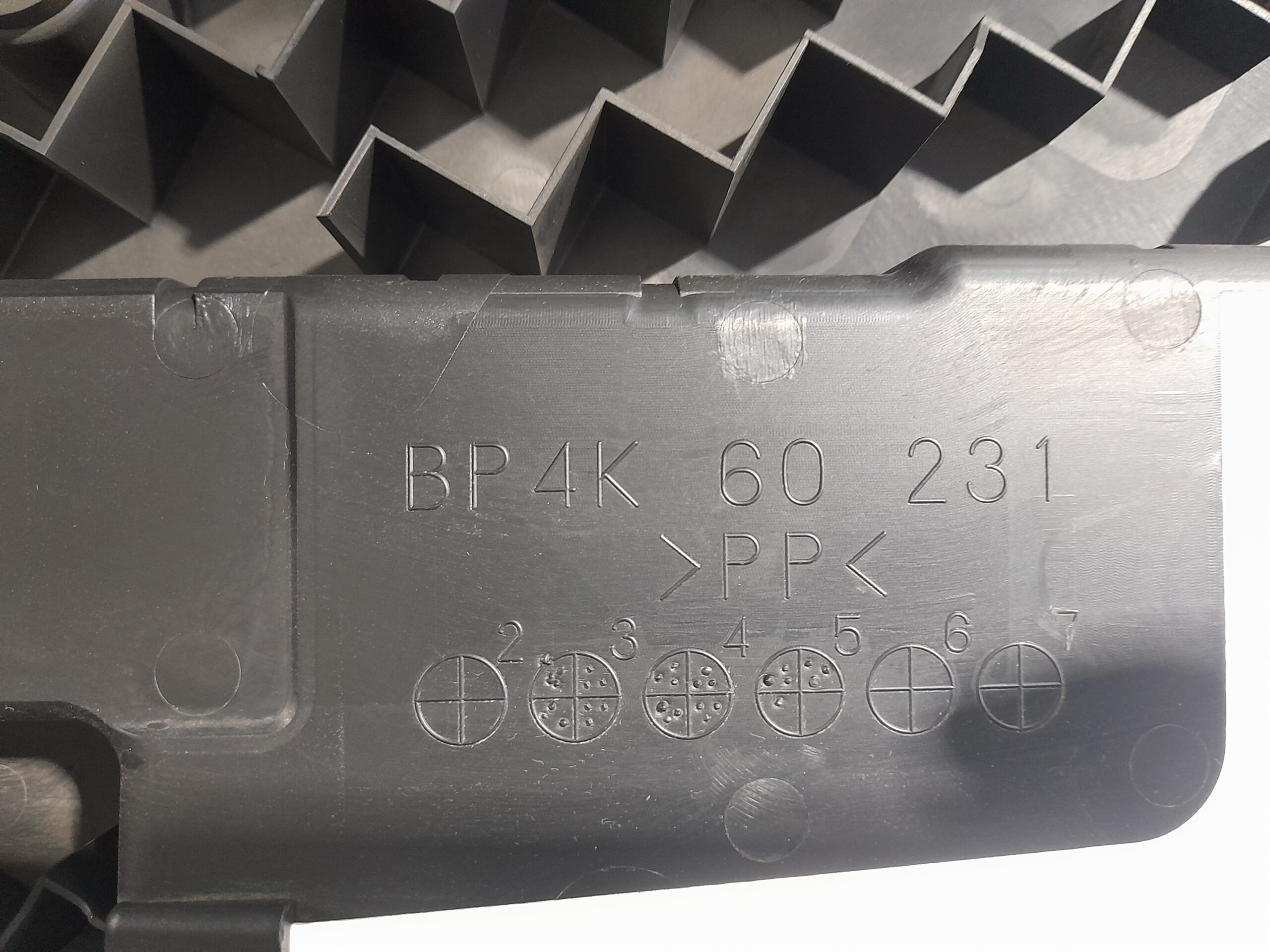 recubrimiento_columna_direccion_bp4k60231_mazda_3_berlina_bk_1_6_cd_diesel_cat