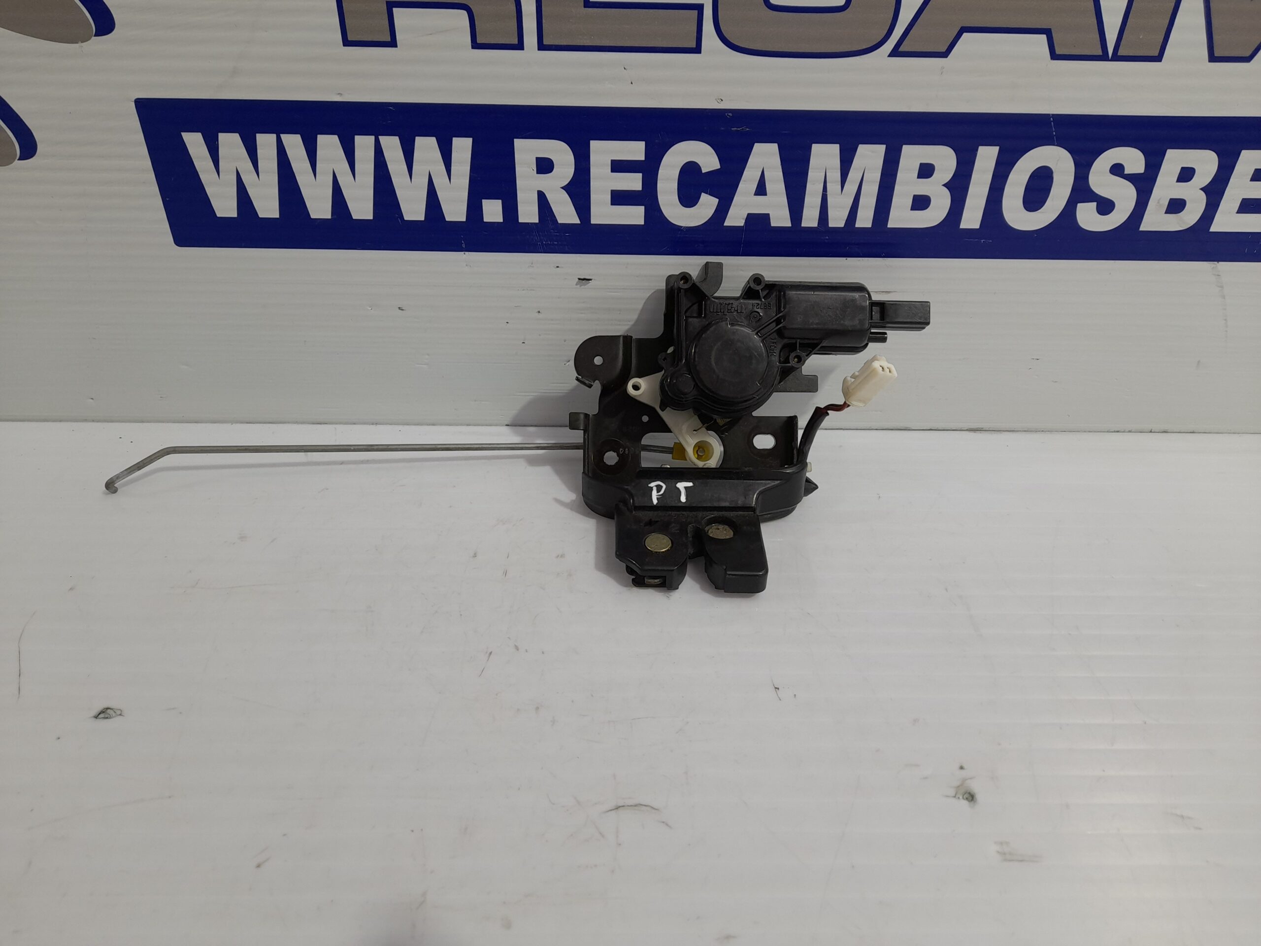 cerradura_maletero_porton_b6724_mazda_3_berlina_bk_1_6_cd_diesel_cat