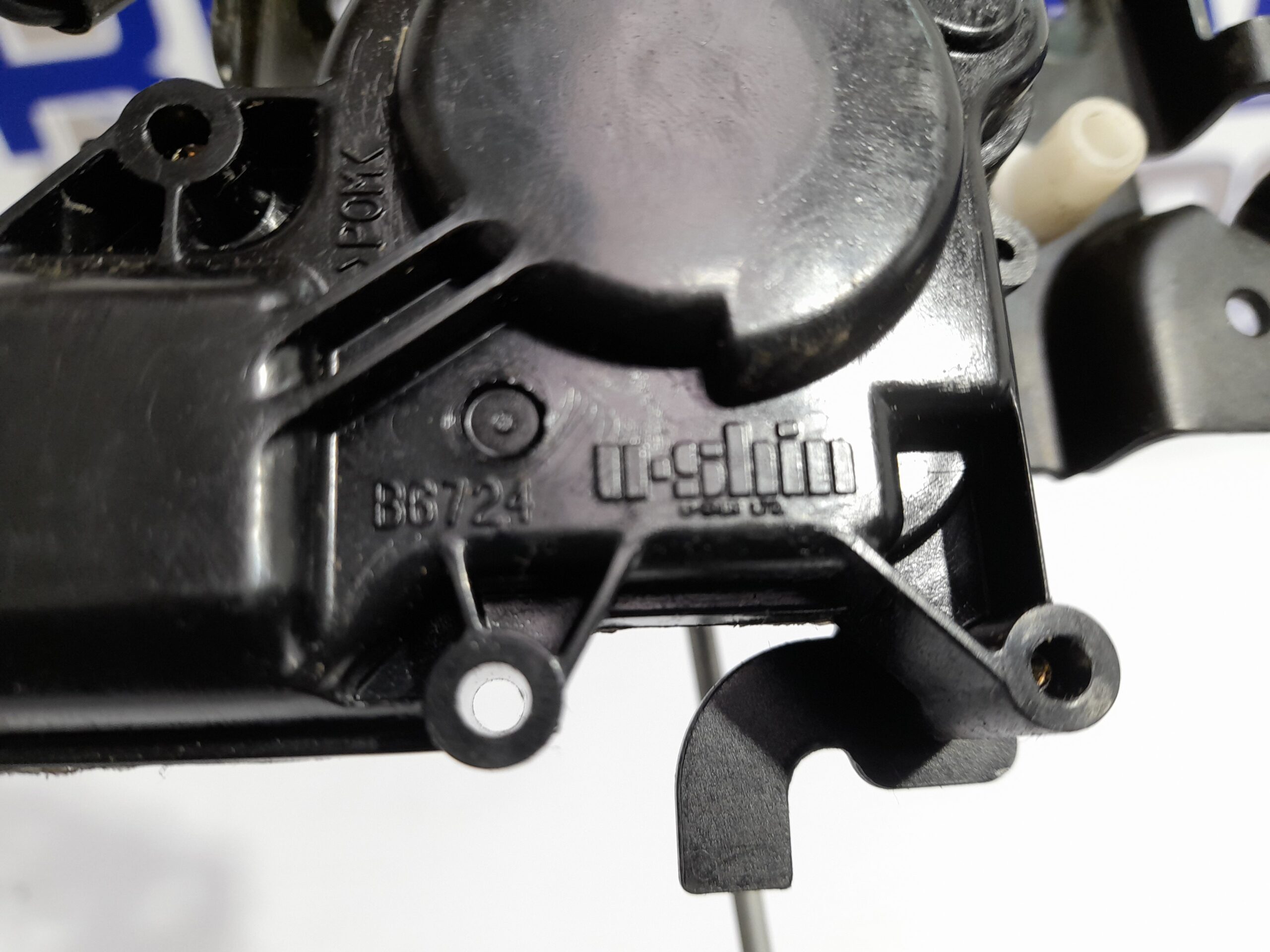 cerradura_maletero_porton_b6724_mazda_3_berlina_bk_1_6_cd_diesel_cat