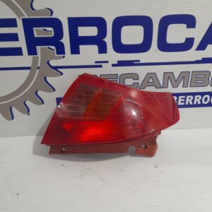 piloto_trasero_izquierdo_p4476l_suzuki_swift_berlina_mz_1_3_16v_cat