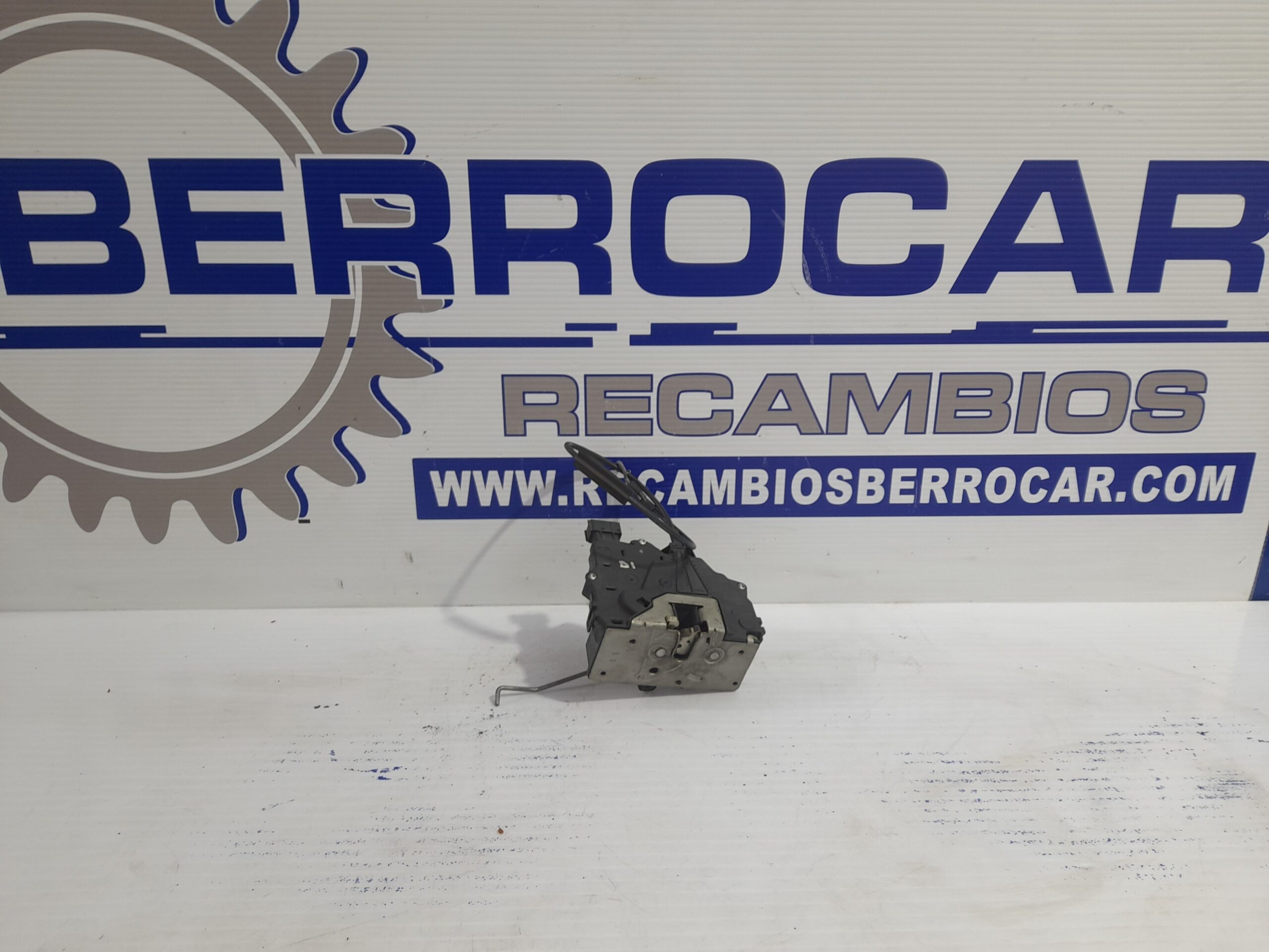 cerradura_puerta_delantera_izquierda_13258271_opel_corsa_d_1_3_16v_cdti