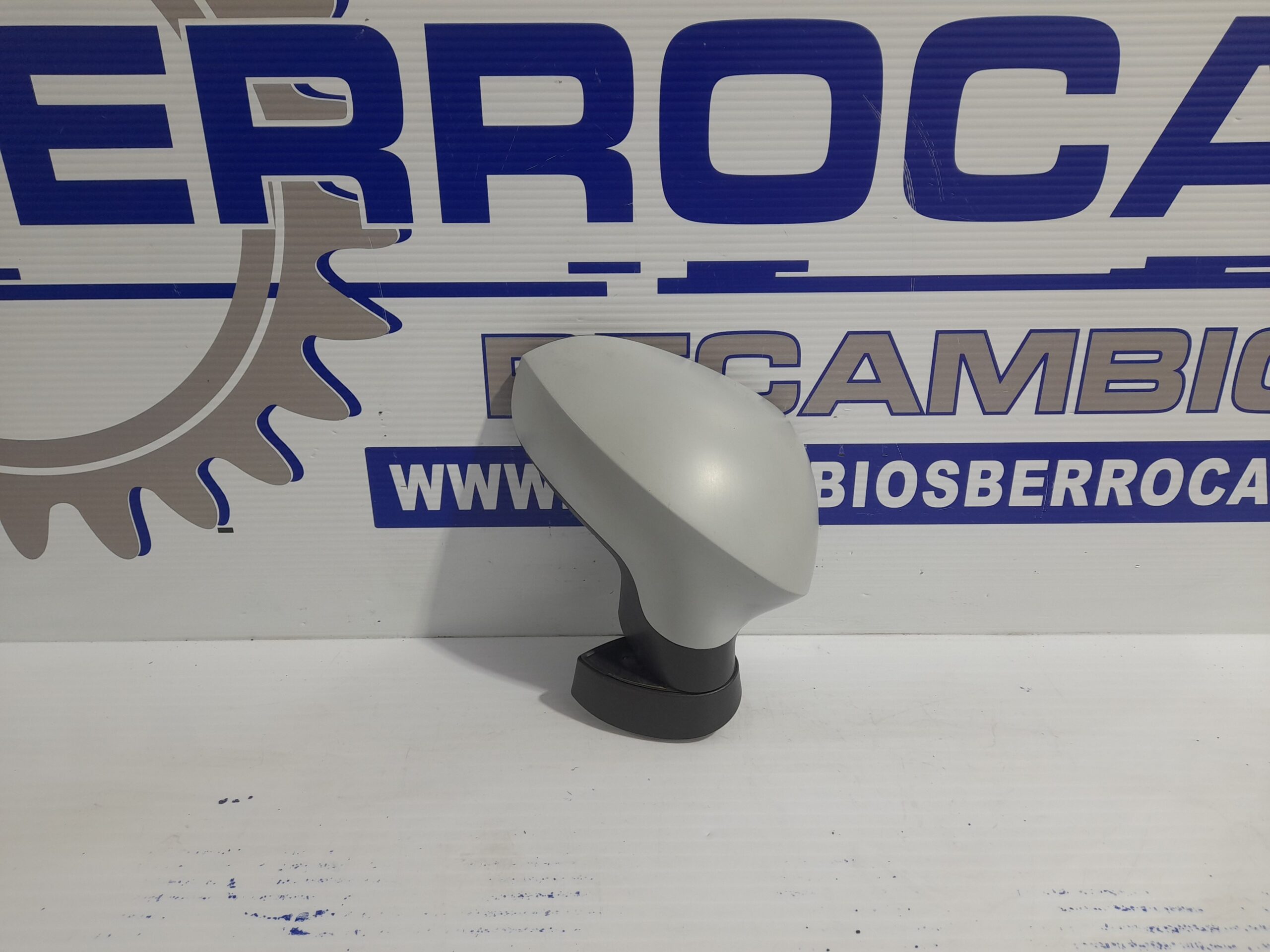 retrovisor_derecho_e4023670_seat_ibiza_st_6j8_1_2_tdi