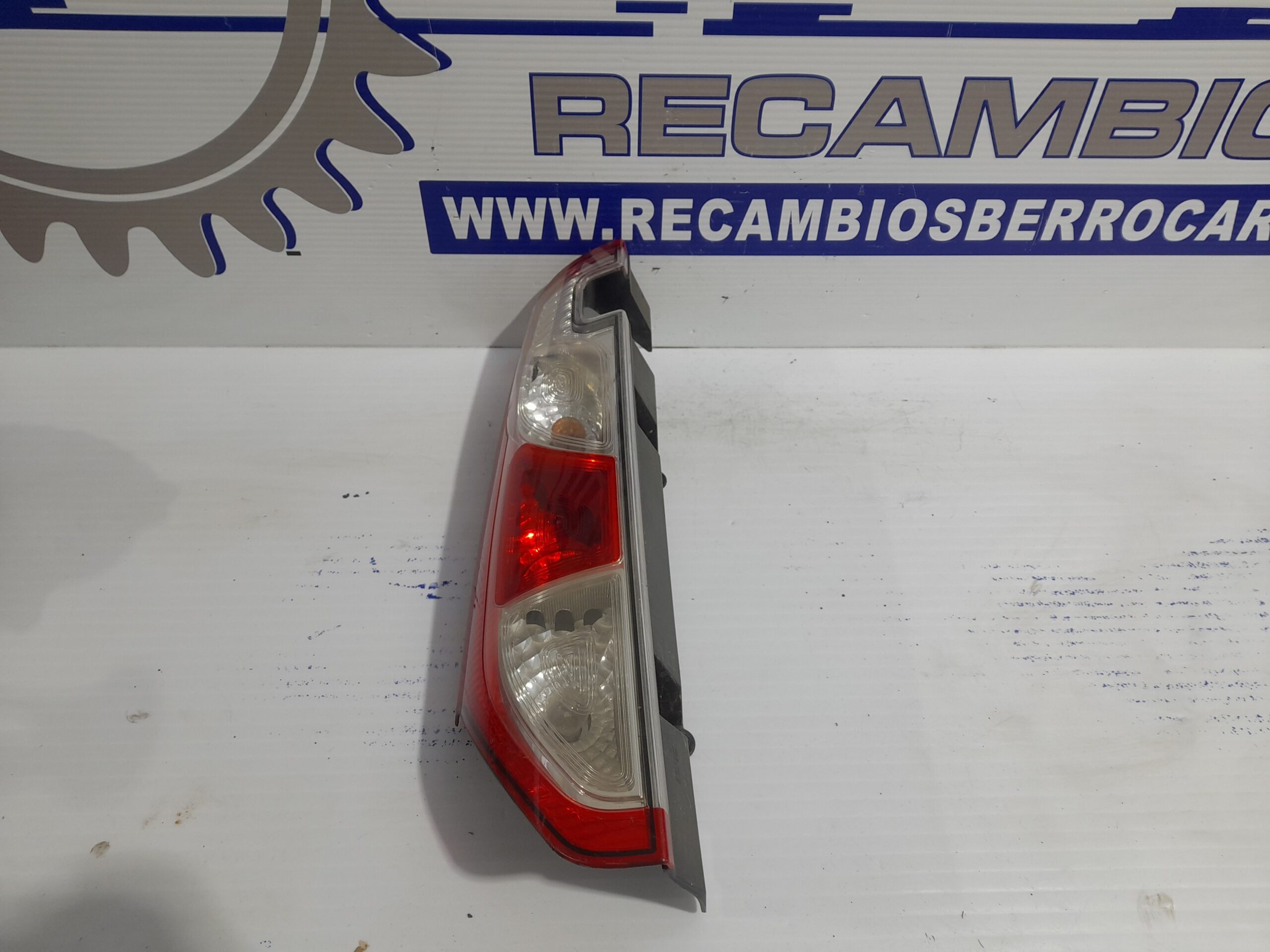 piloto_trasero_izquierdo_265559212r_renault_kangoo_1_5_dci_diesel_fap