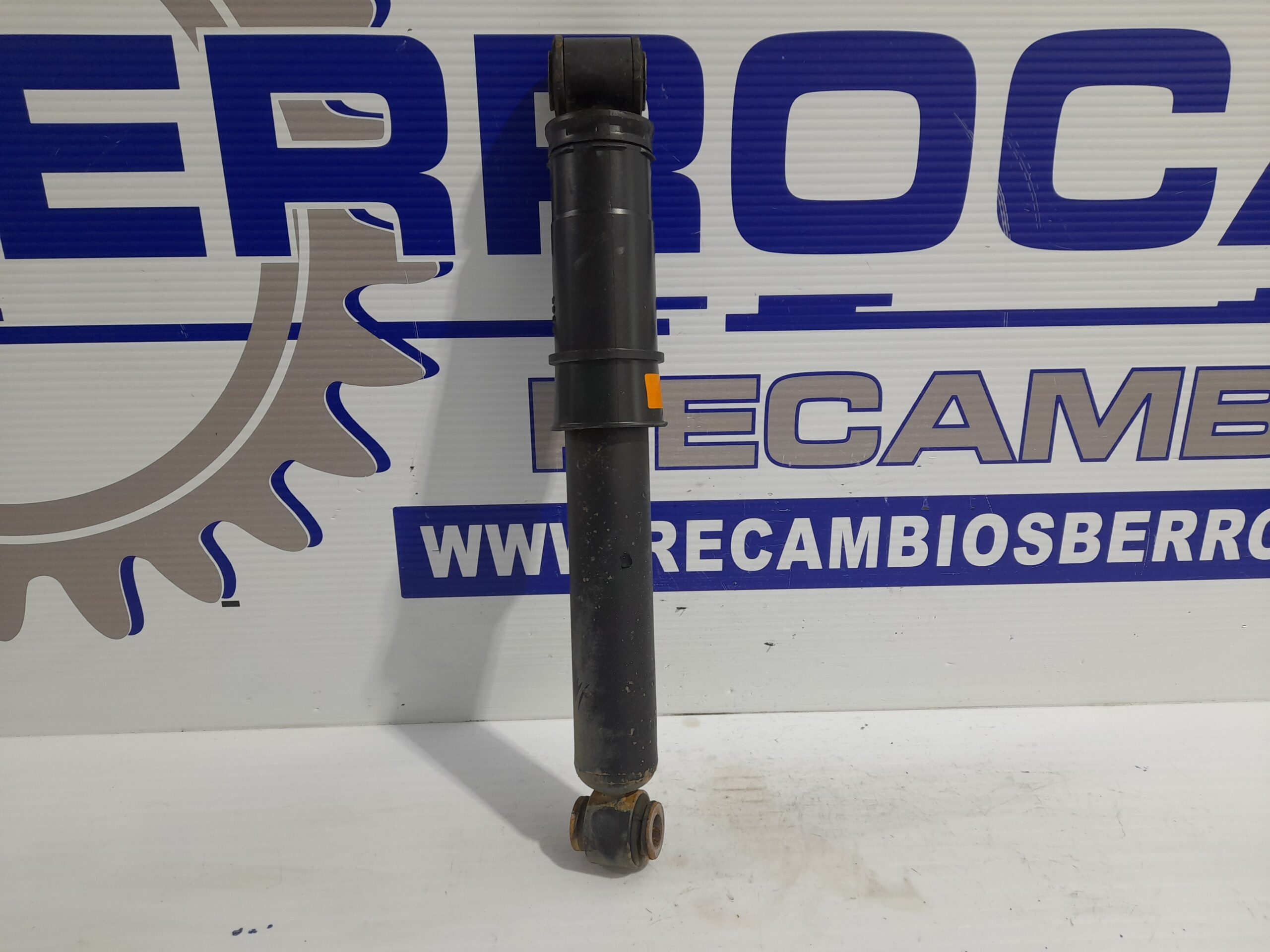 amortiguador_trasero_izquierdo_562103071r_renault_kangoo_1_5_dci_diesel_fap