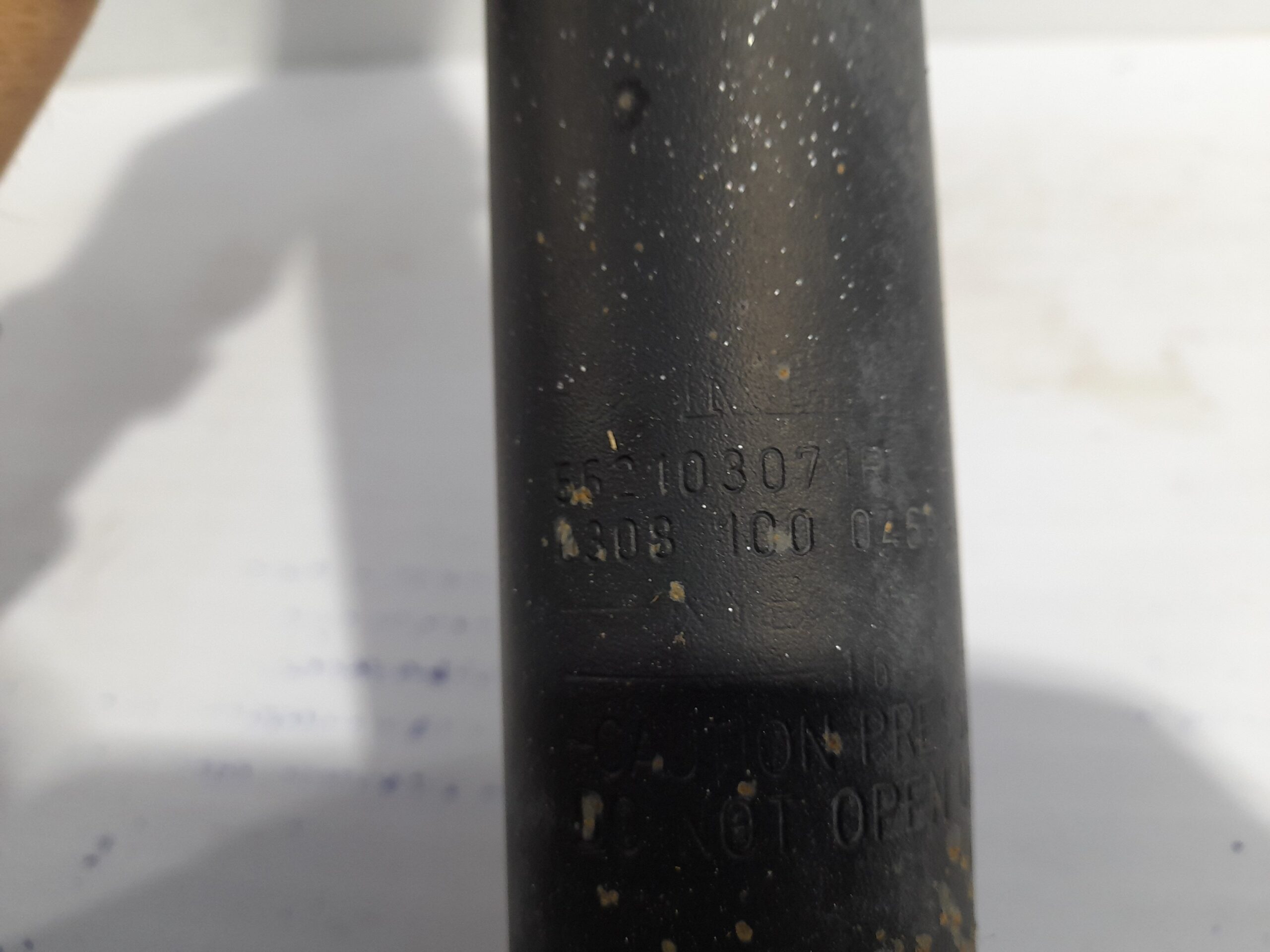 amortiguador_trasero_izquierdo_562103071r_renault_kangoo_1_5_dci_diesel_fap