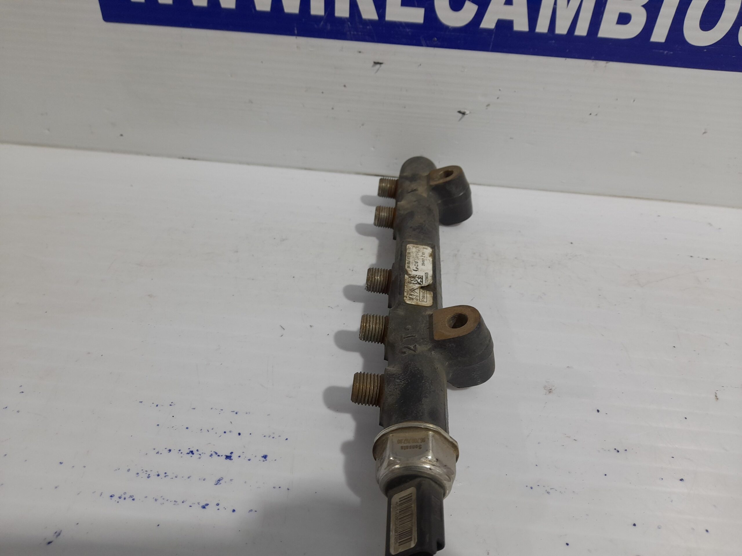 rampa_inyectora_9685297580_peugeot_208_1_4_hdi_fap