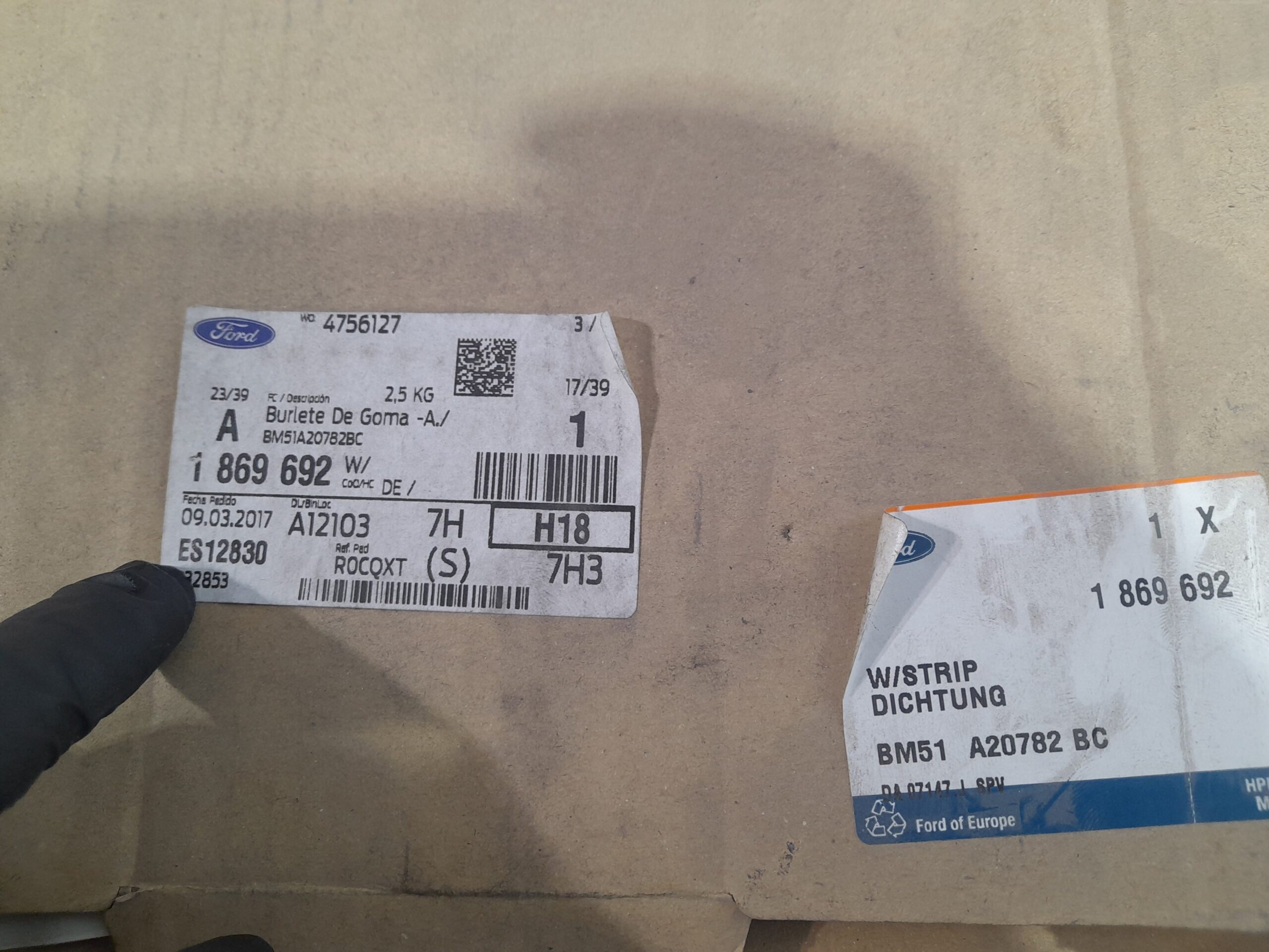 gomas_contorno_puerta_1869692_ford_focus_lim_cb8