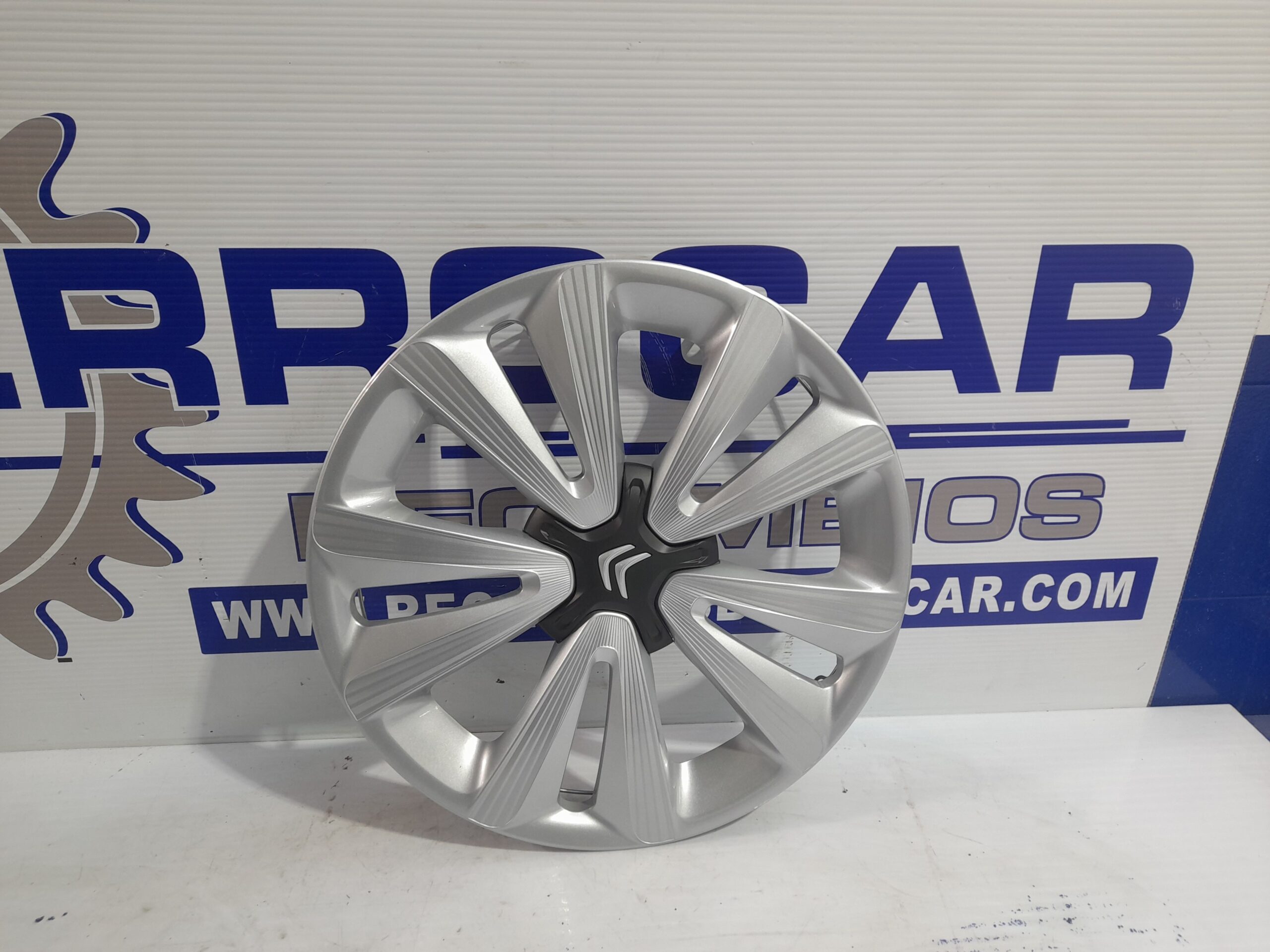 tapacubos_9687730477_citr_n_c3_1_4_16v