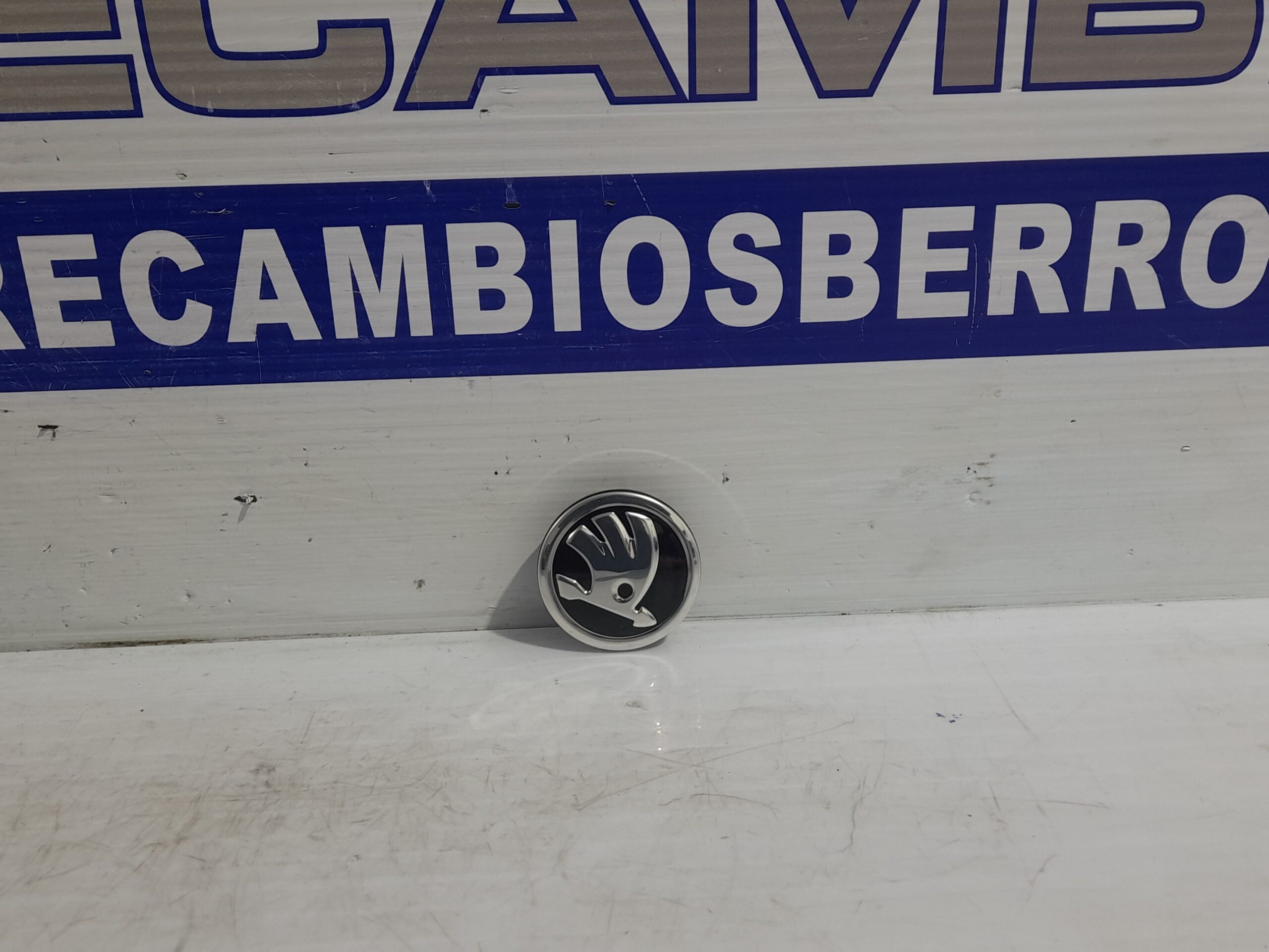 tapacubos_5e0601151_skoda_superb_3v3_1_6_tdi