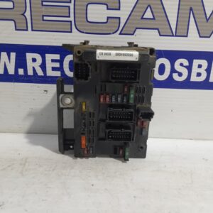 caja_reles_fusibles_9650664080_peugeot_307_s1_2_0_hdi_cat