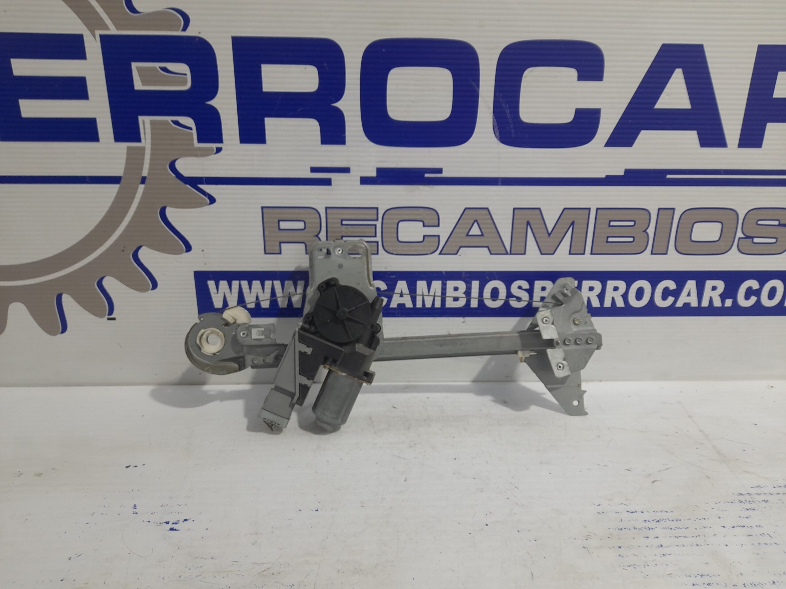 elevalunas_trasero_derecho_400584t_peugeot_307_s1_2_0_hdi_cat