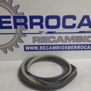 goma_contorno_13170855_opel_astra_h_caravan_1_6_16v