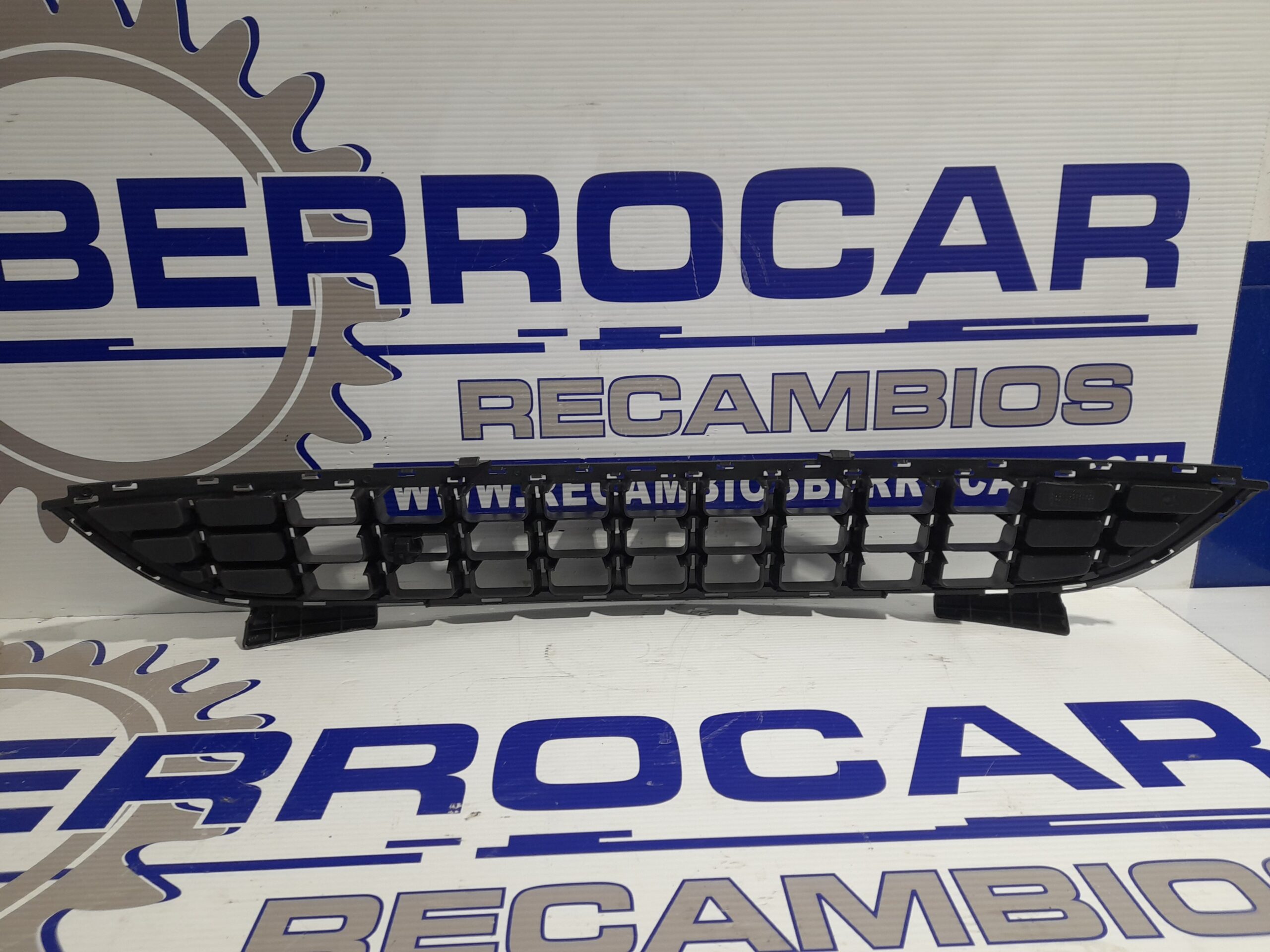 rejilla_delantera_13389555_opel_corsa_d_1_2_16v_lpg