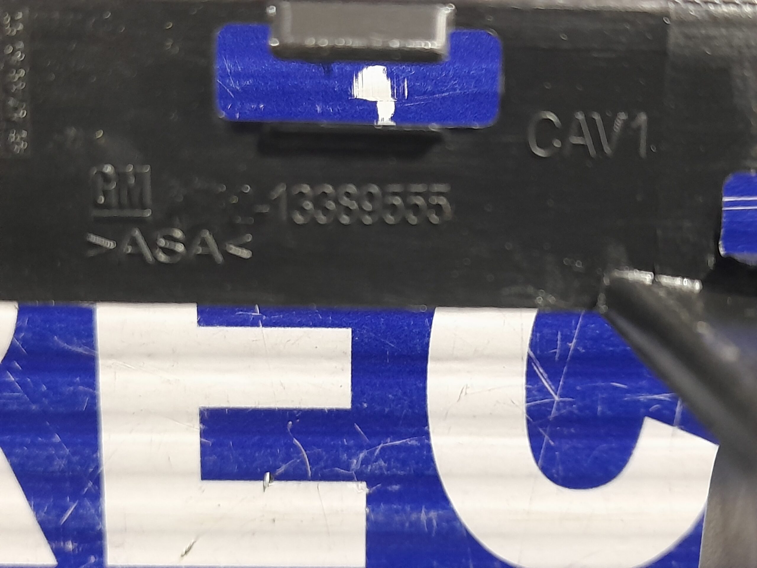 rejilla_delantera_13389555_opel_corsa_d_1_2_16v_lpg