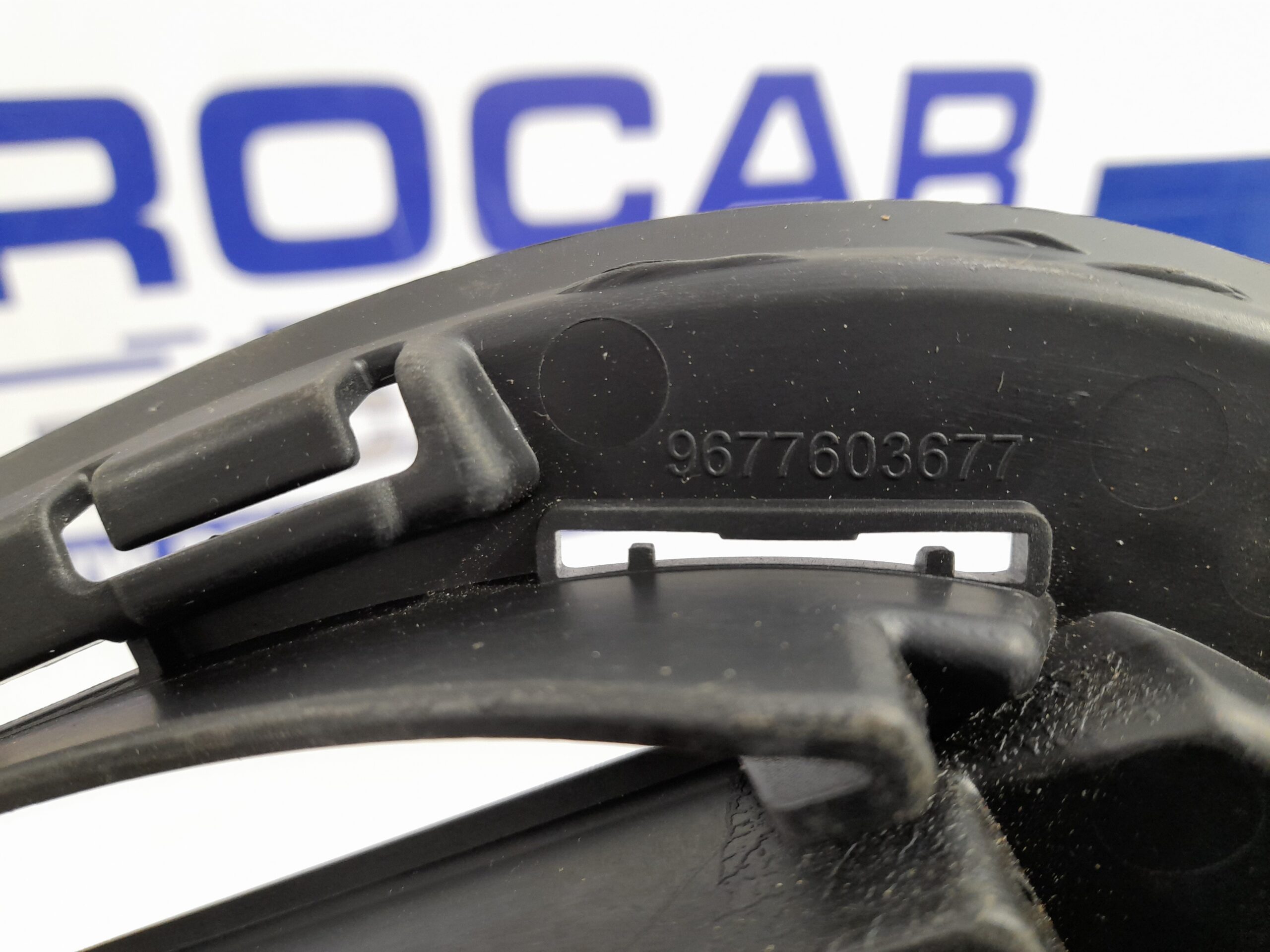 rejilla_delantera_9677603677_citr_n_berlingo_furgon_1_6_blue_hdi_fap